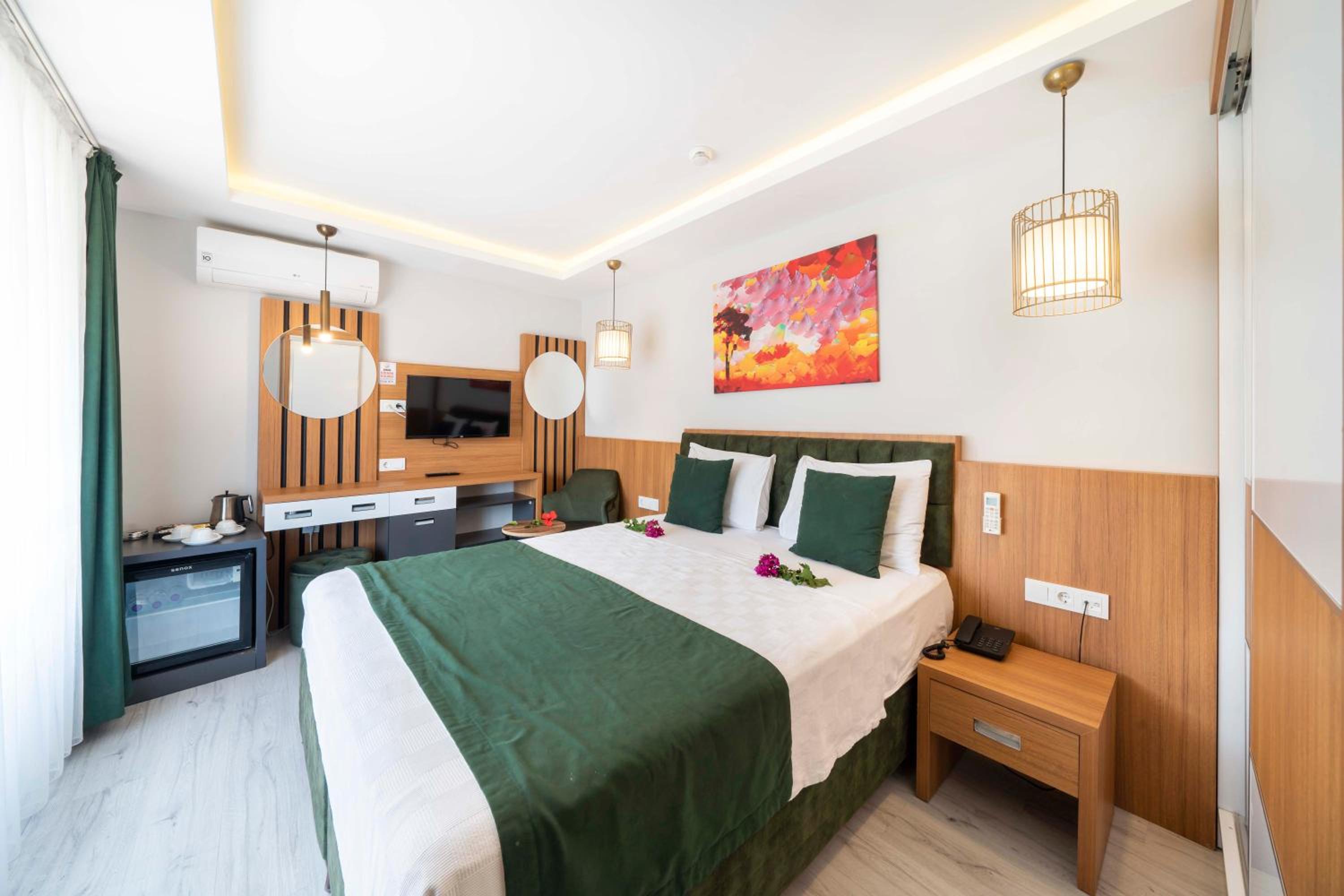 Mogons Exclusive Hotel - Image 130