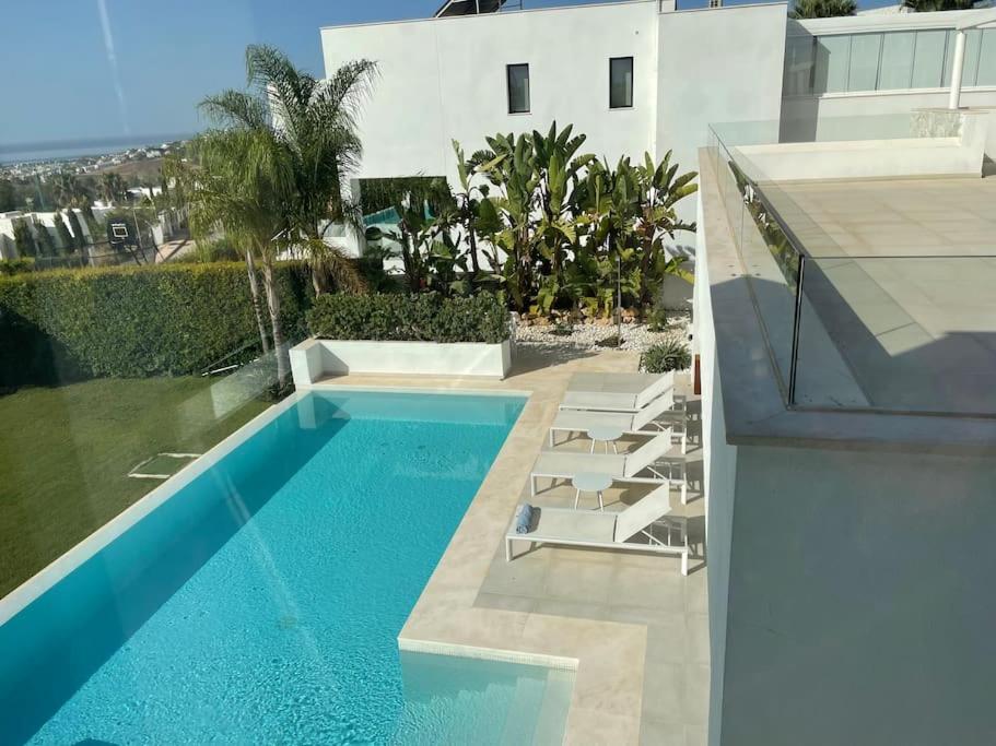 Luxury villa near golf Marbella