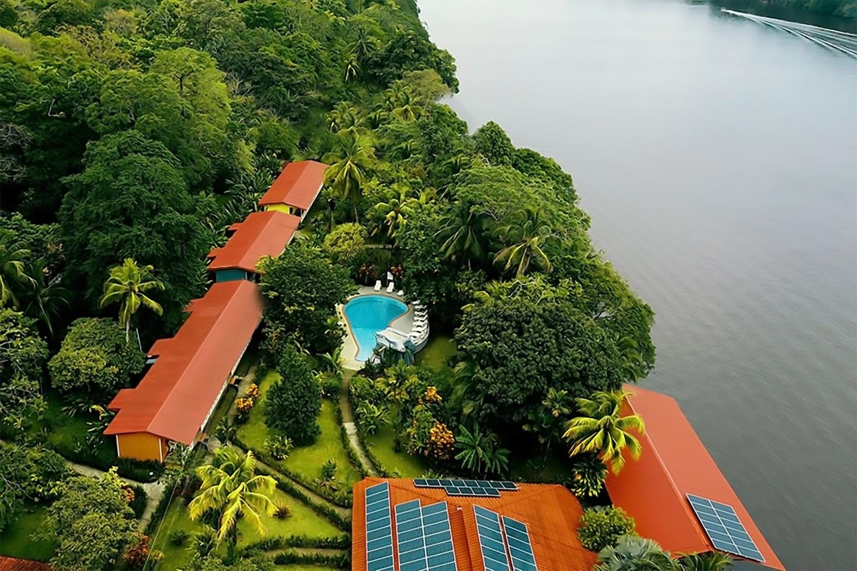 Hotel Valverde Glamping & Ecolodge - Image 1