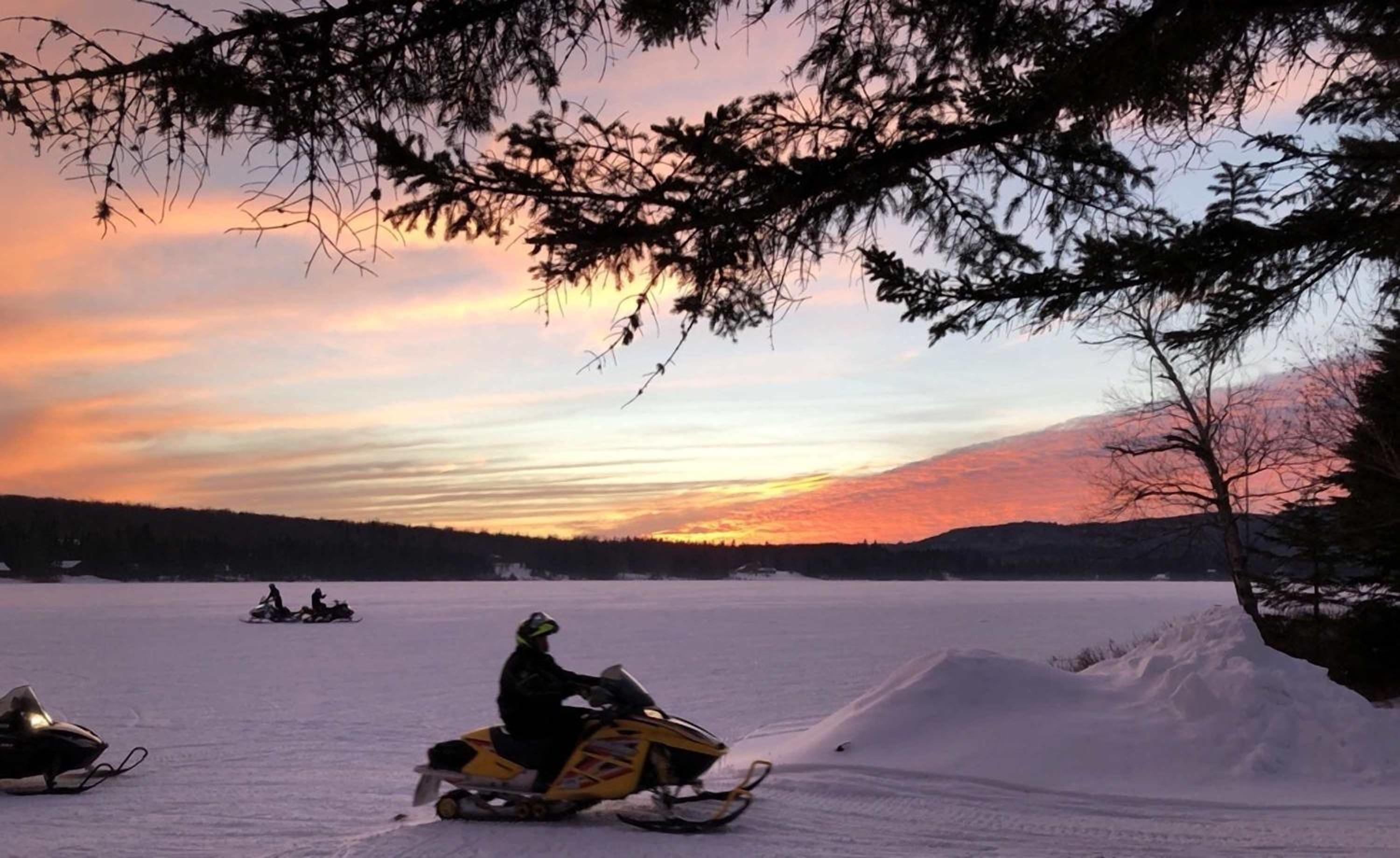 Snowmobile South Manistique Lake Lakeside Luxury