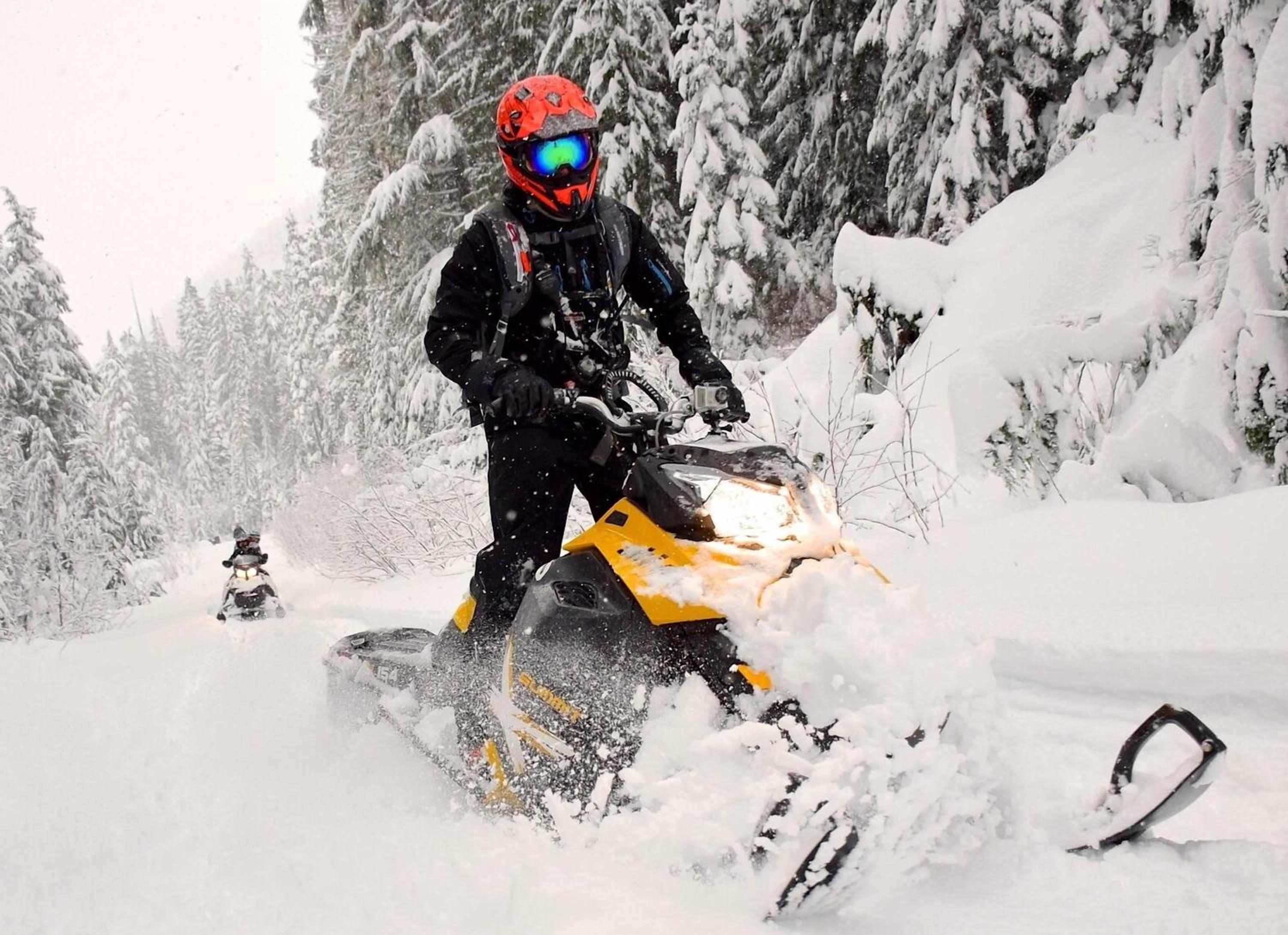 Snowmobile South Manistique Lake Lakeside Luxury