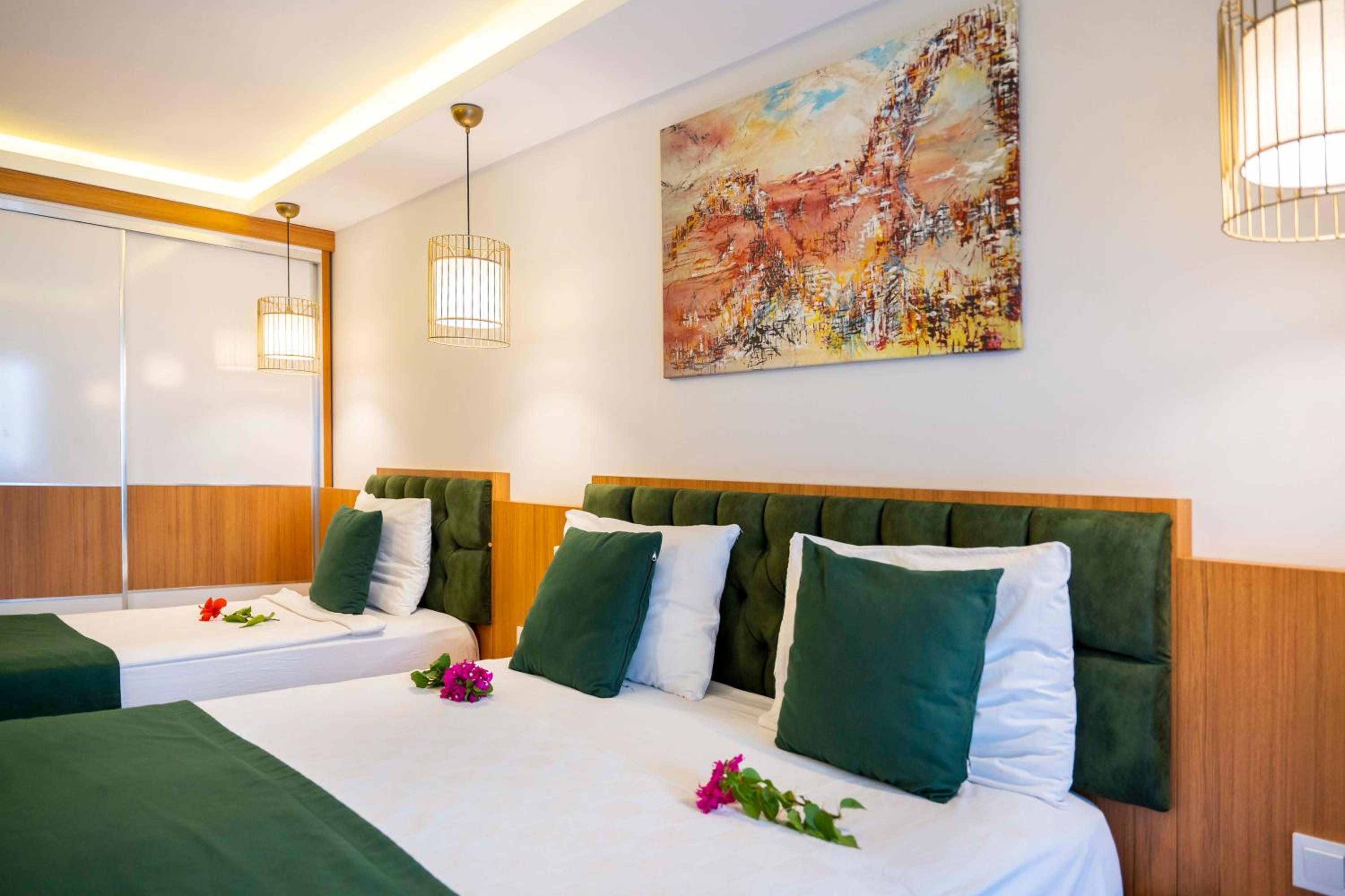 Mogons Exclusive Hotel - Image 22