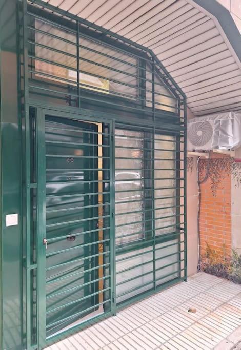Modern studio walking to Atocha