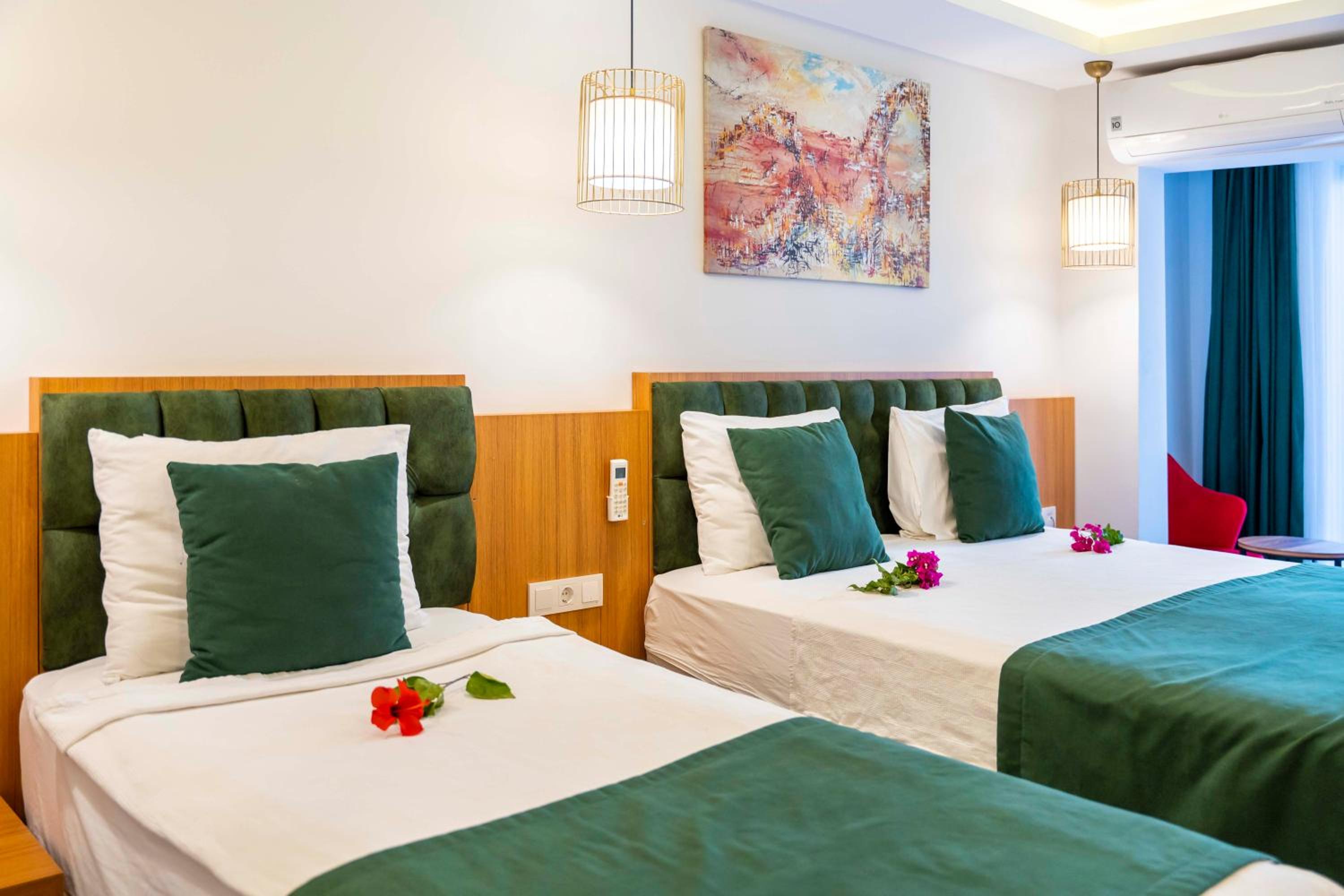 Mogons Exclusive Hotel - Image 23
