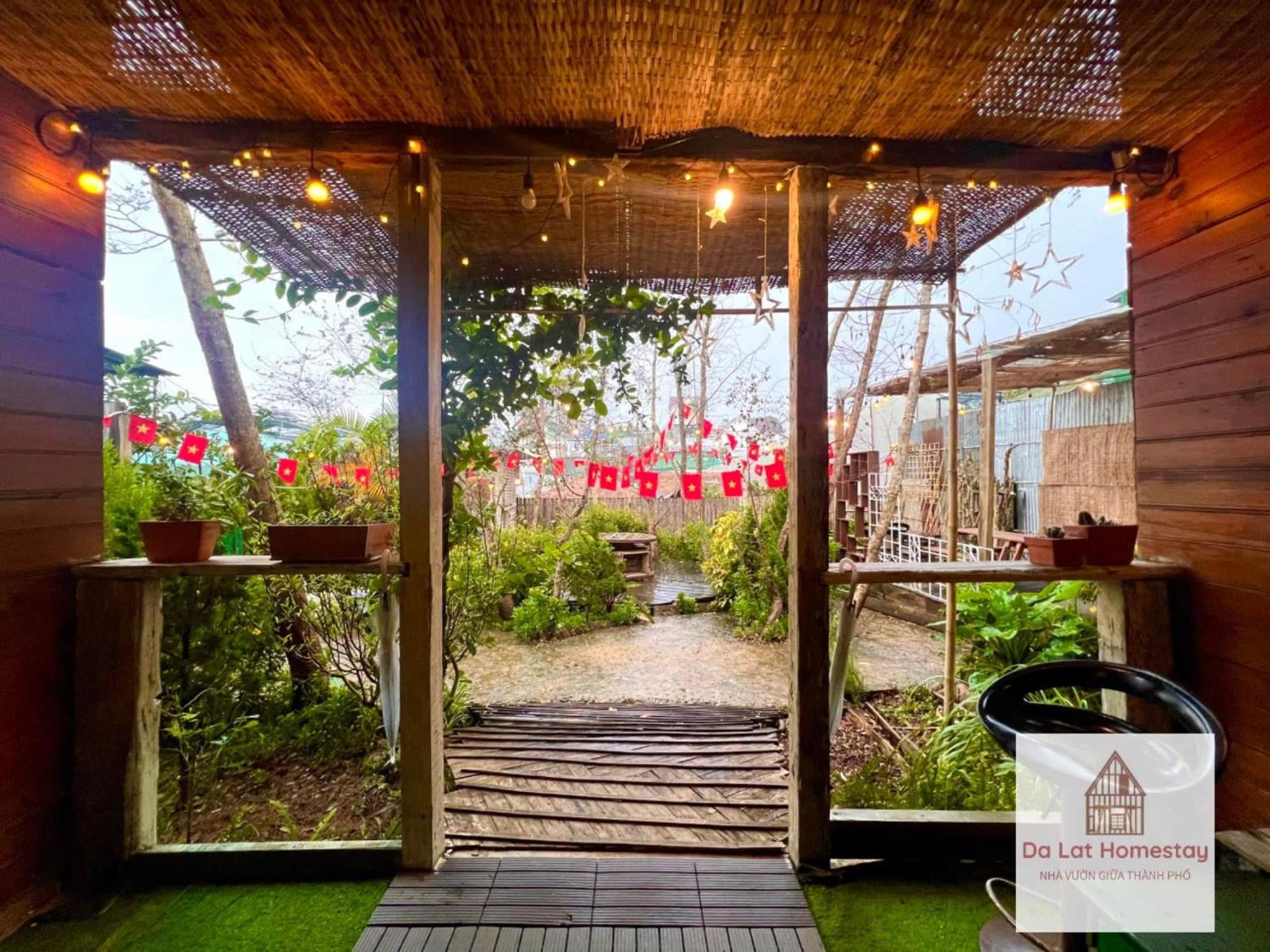 Đà Lạt Homestay nhà vườn giữa thành phố view 4