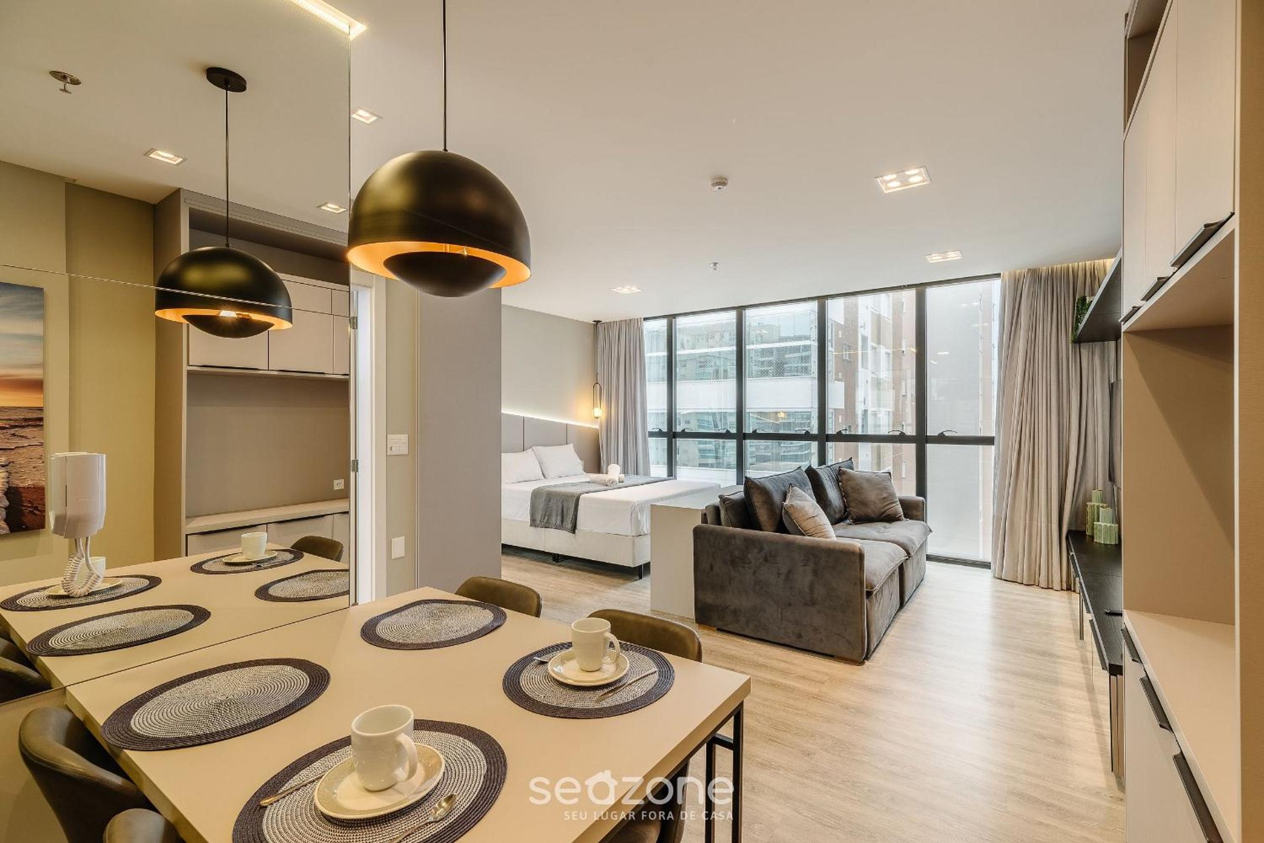 IFT - Ed. Infinity Tower Flat 350m from Meia Praia