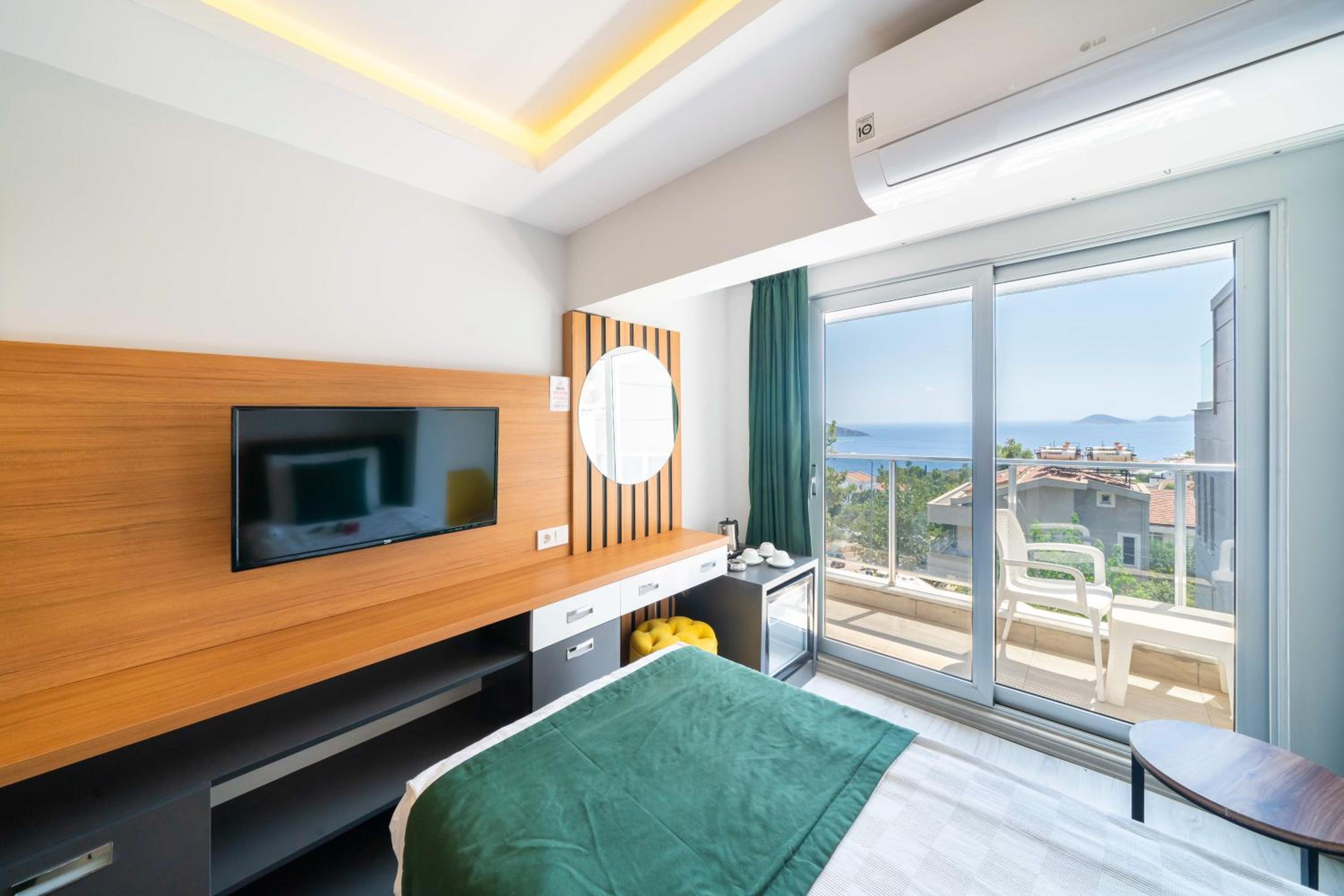 Mogons Exclusive Hotel - Image 154