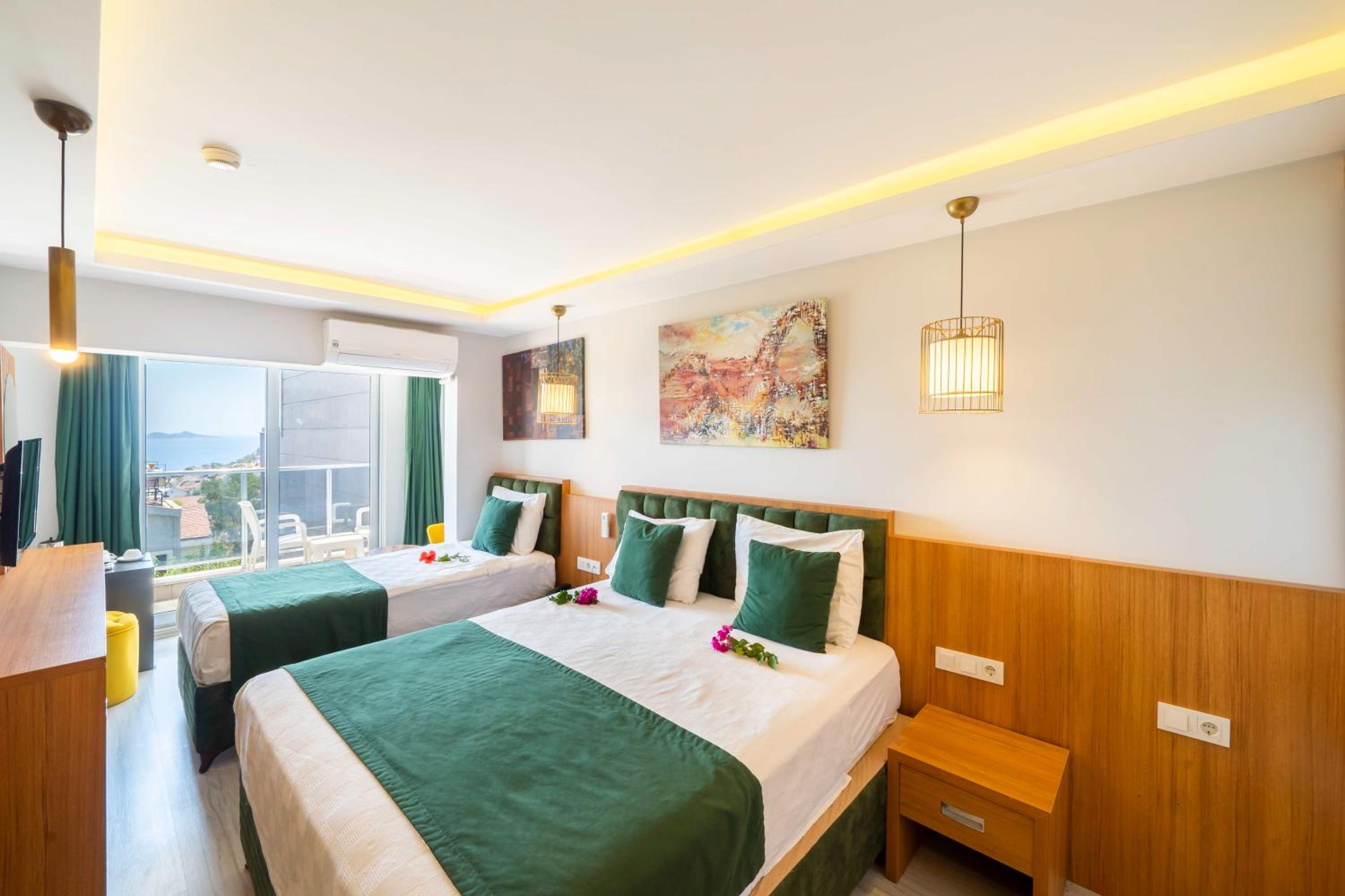 Mogons Exclusive Hotel - Image 155