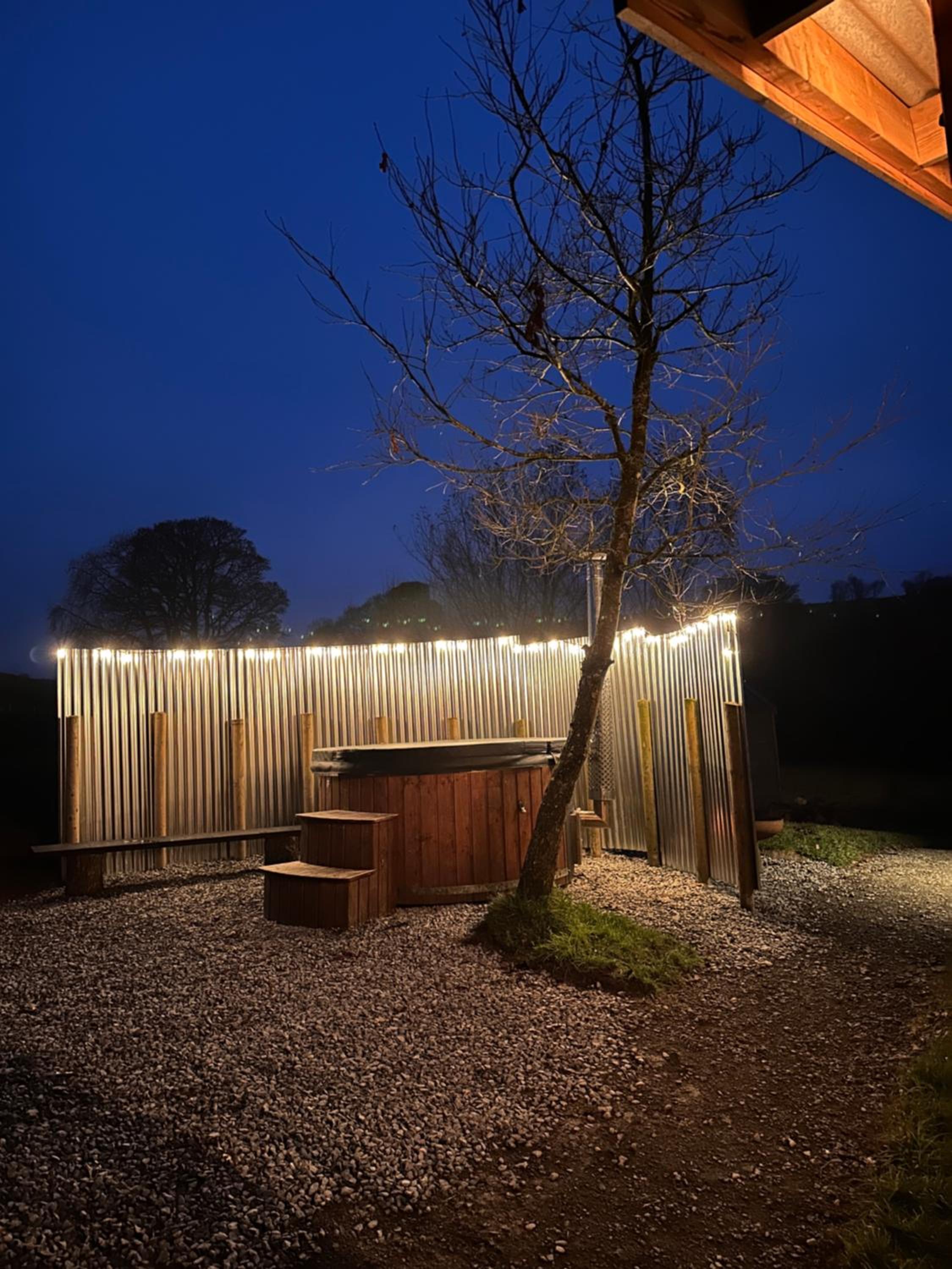 Woolly Wood Cabins - Bryn