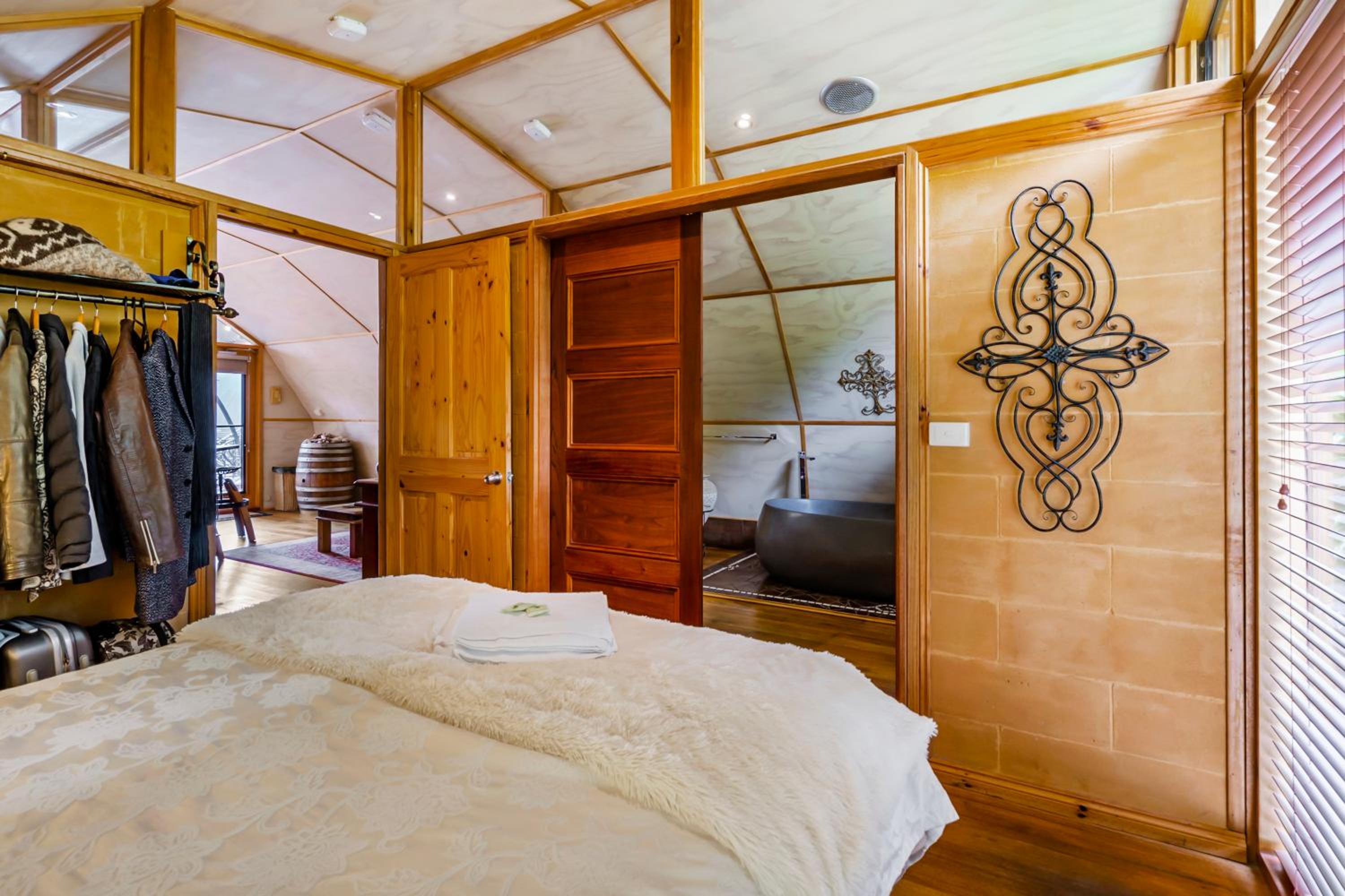 Sanctuary - Bruny Island