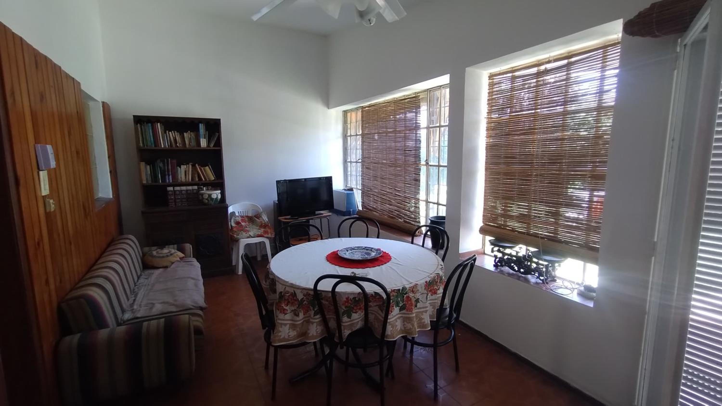 Acogedora Casa Familiar en Zona Residencial