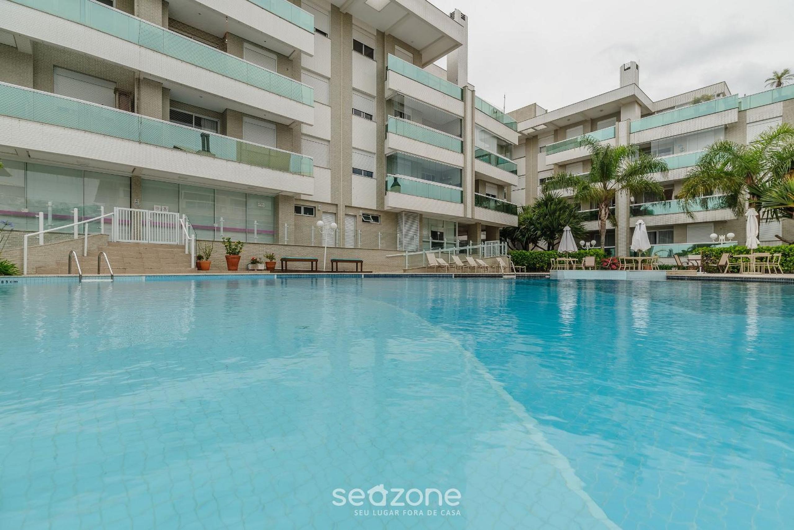 Apt w/ side sea view, seaside condominium RAP0306