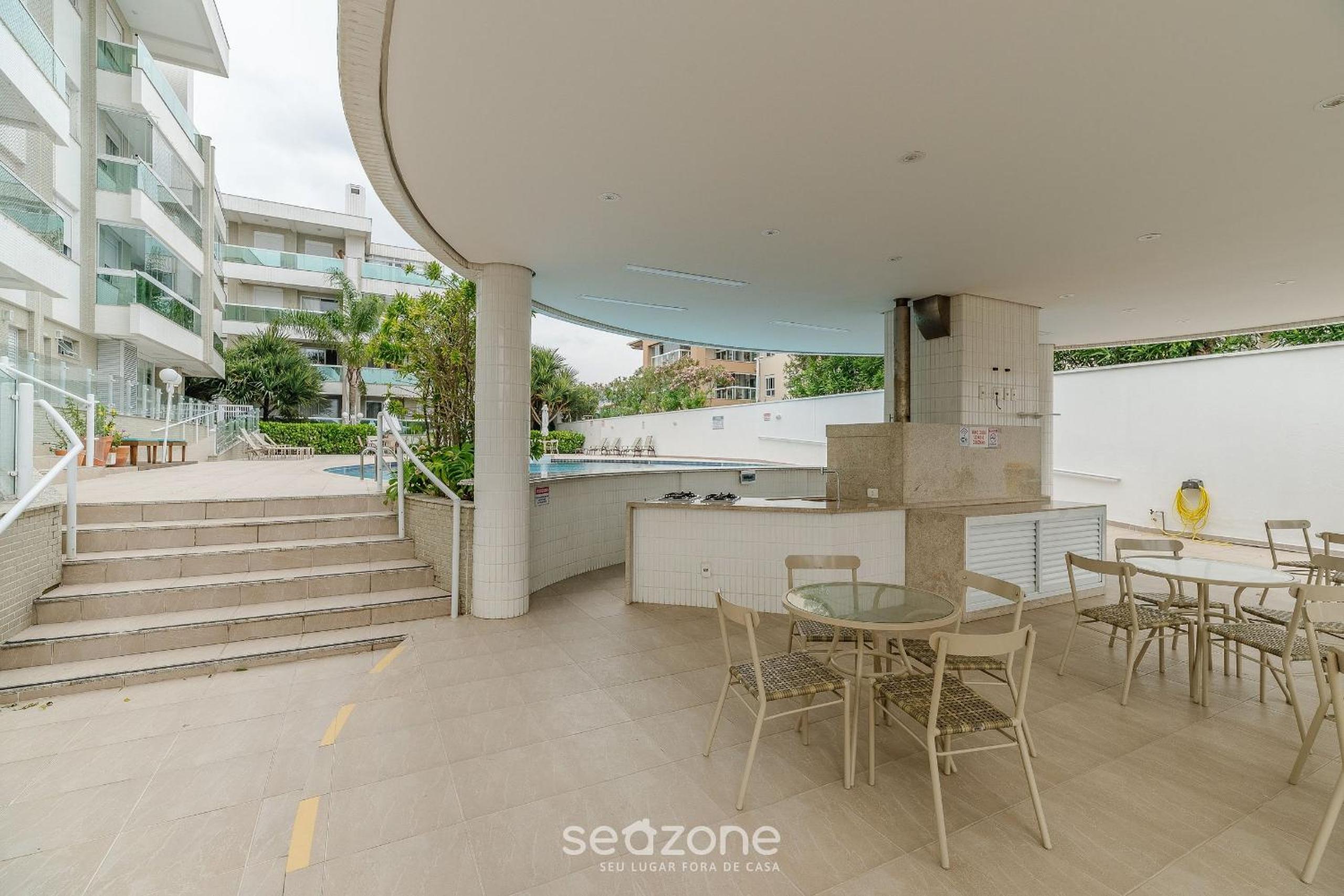 Apt w/ side sea view, seaside condominium RAP0306