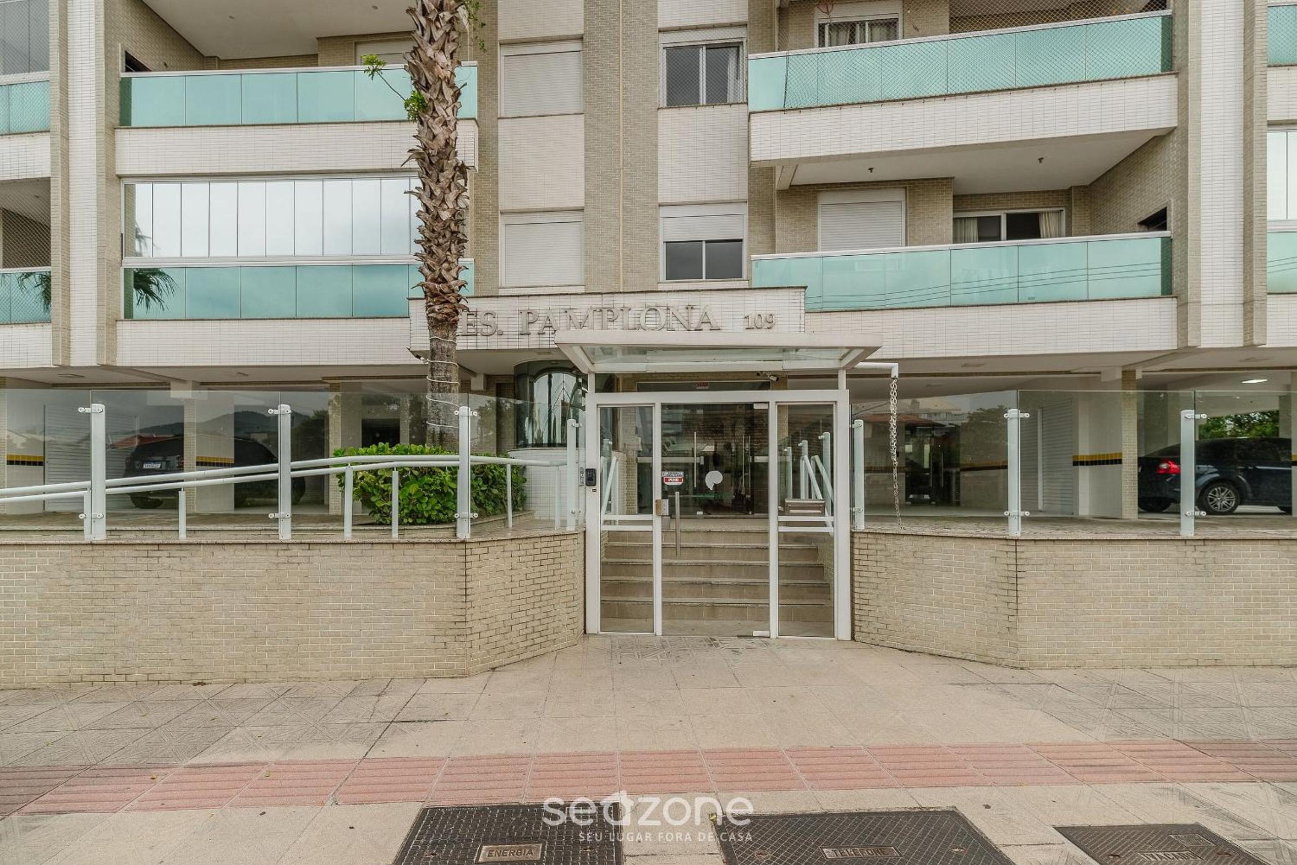 Apt w/ side sea view, seaside condominium RAP0306