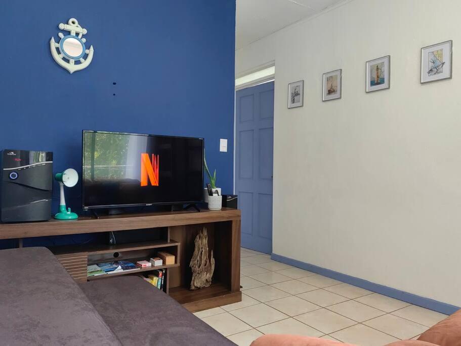 Sea Bass Apartment