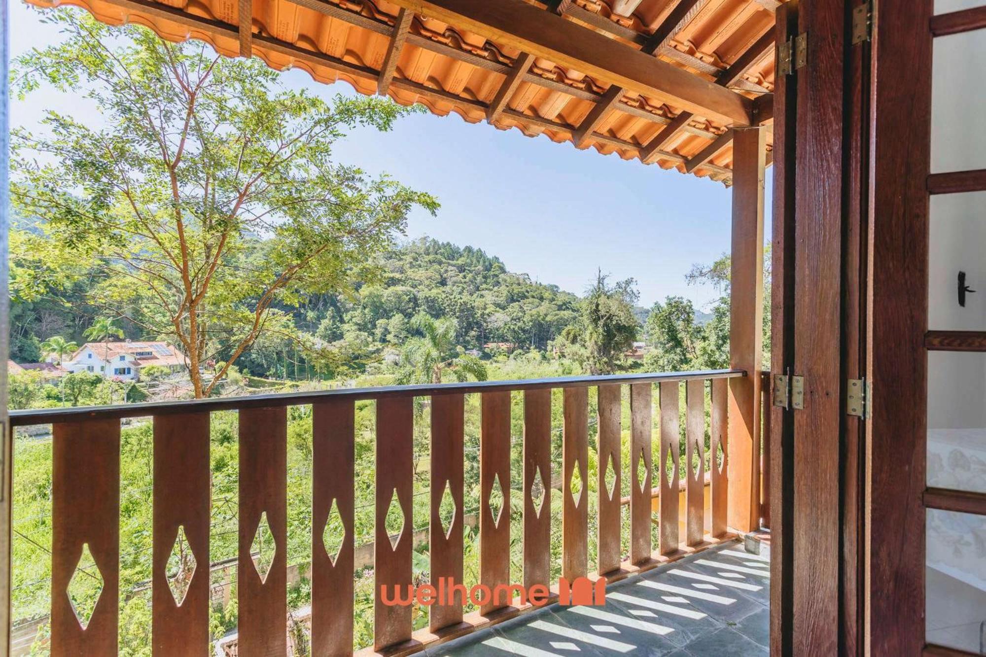 Casa em Teresópolis vista para a Pedra Tartaruga