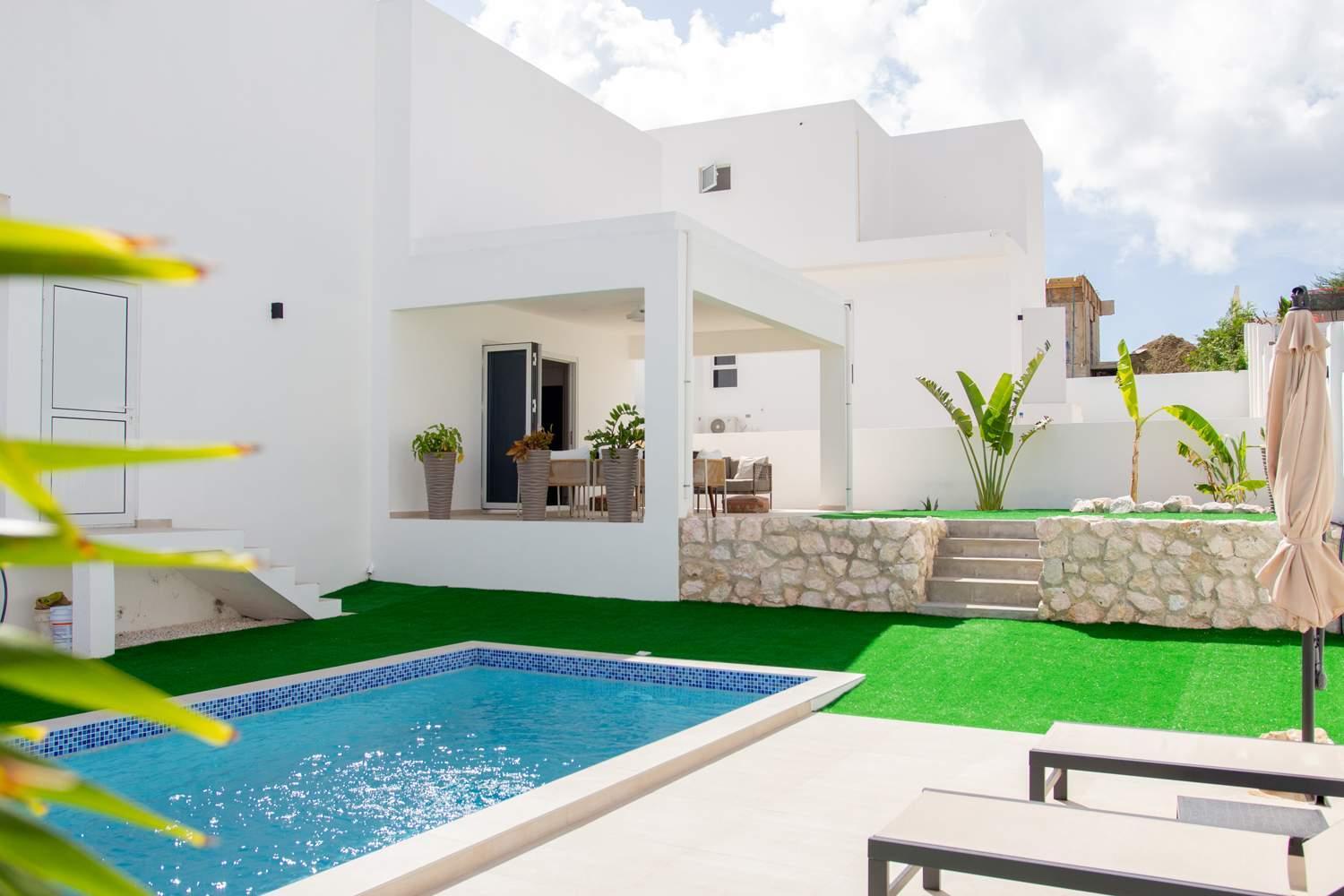 3 bedroom luxury vacation villa for a relaxed intimate feeling