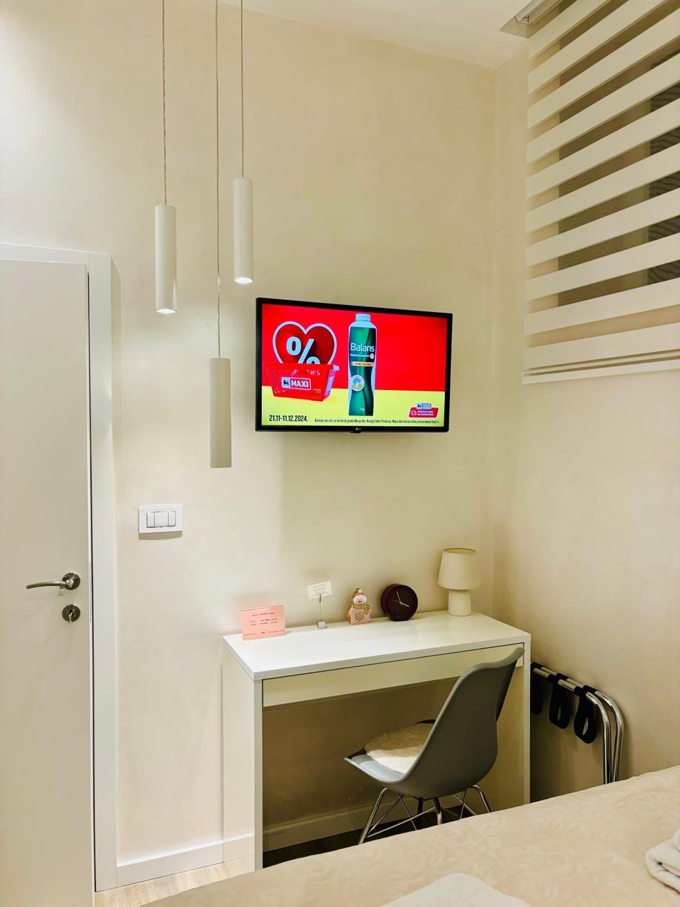Photo 11