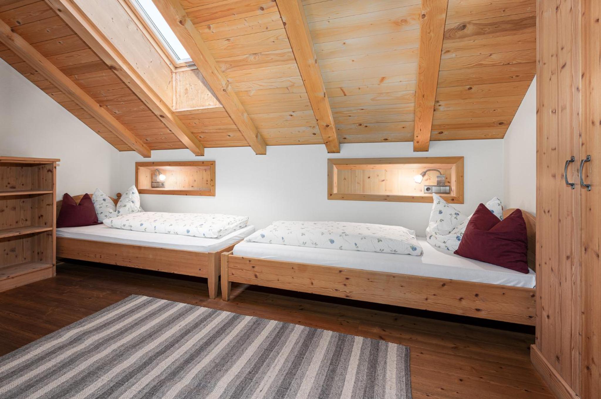 Froetscherhof, Urlaub auf dem Bio-Bauernhof in Brixen, Appartments, Sauna und BrixenCard