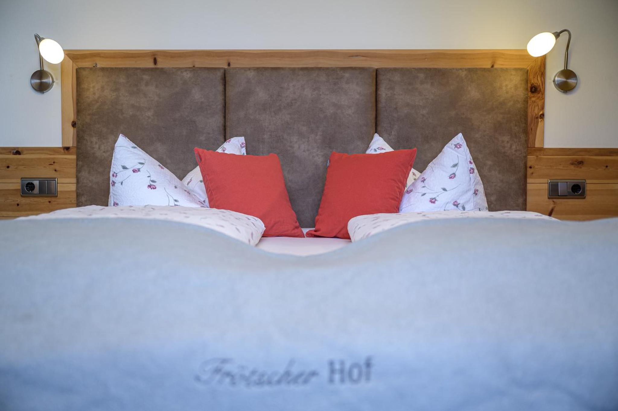Froetscherhof, Urlaub auf dem Bio-Bauernhof in Brixen, Appartments, Sauna und BrixenCard photo 2