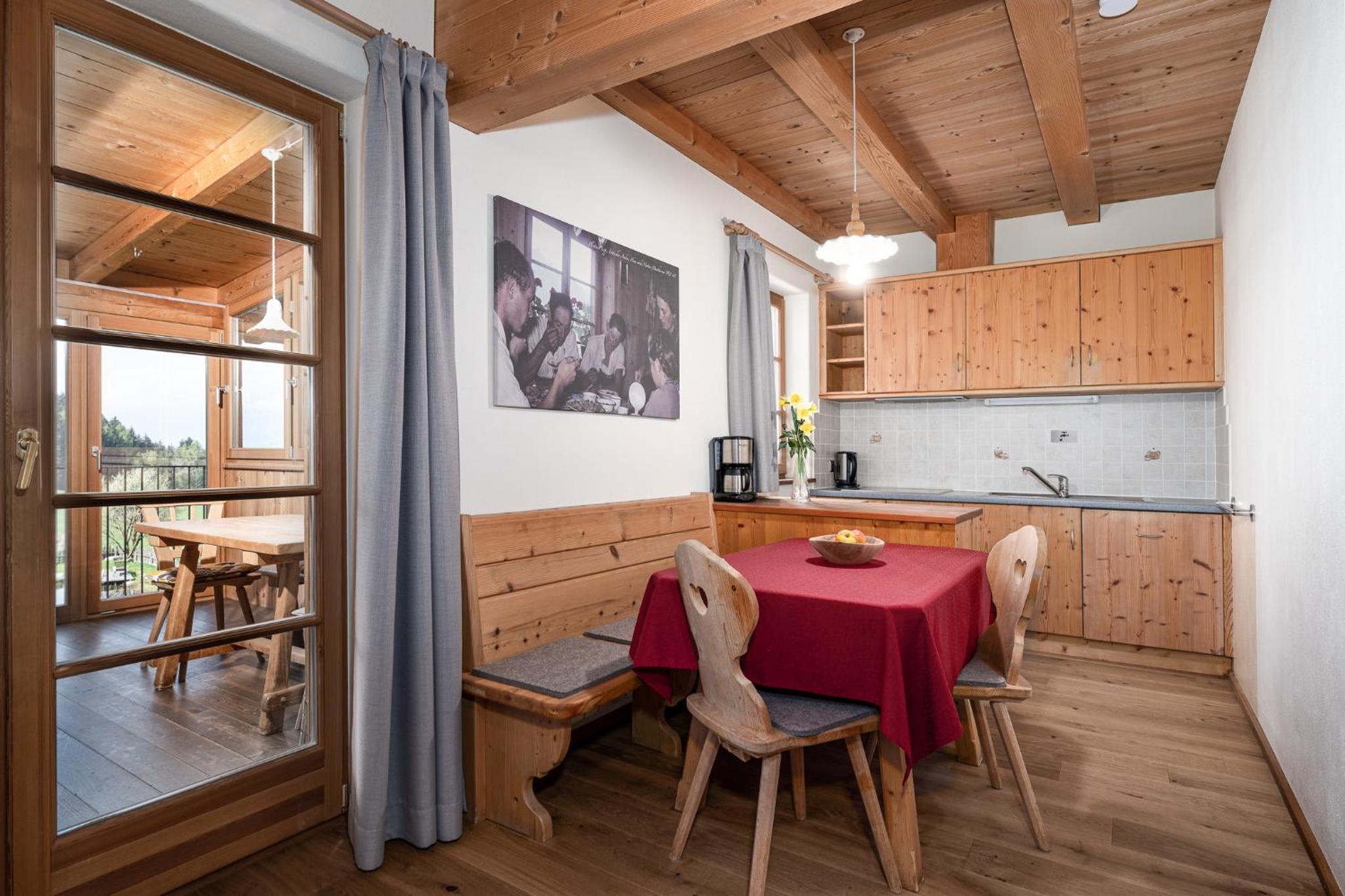 Froetscherhof, Urlaub auf dem Bio-Bauernhof in Brixen, Appartments, Sauna und BrixenCard