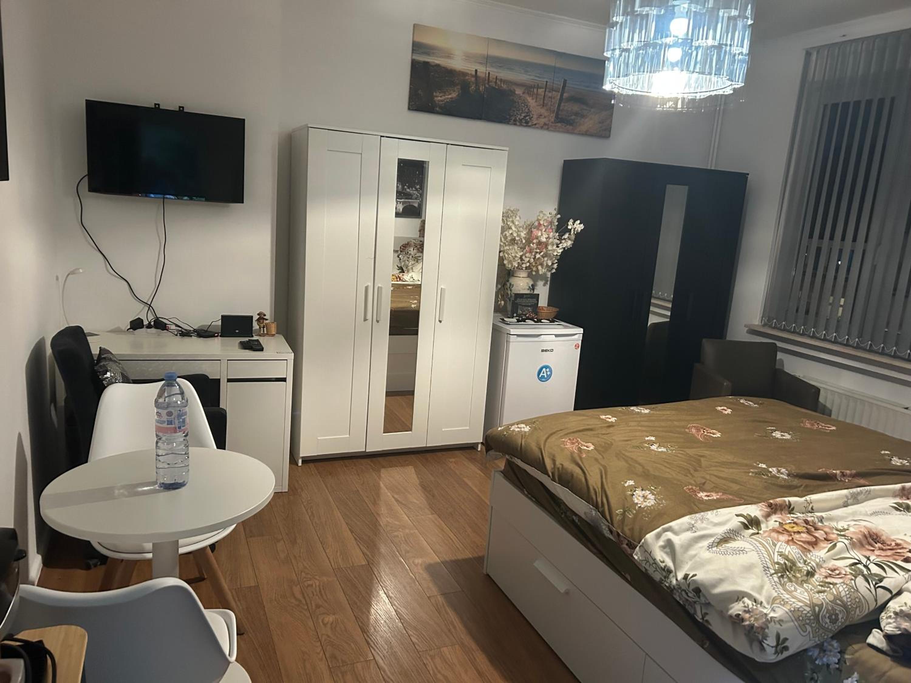 Friend House