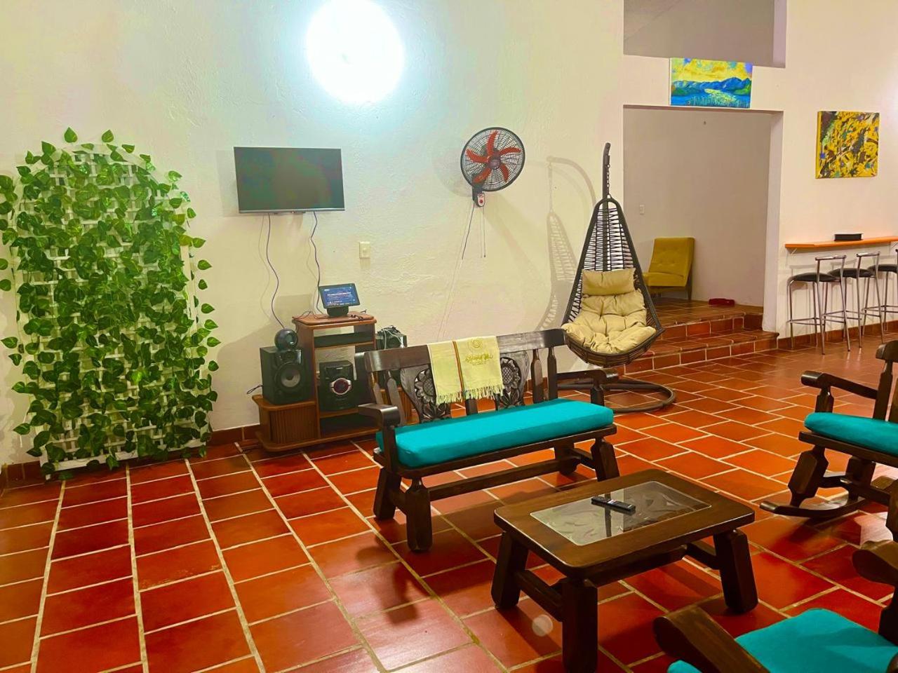 lounge