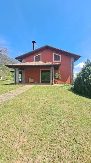 Villa Quattro Castagni view 5