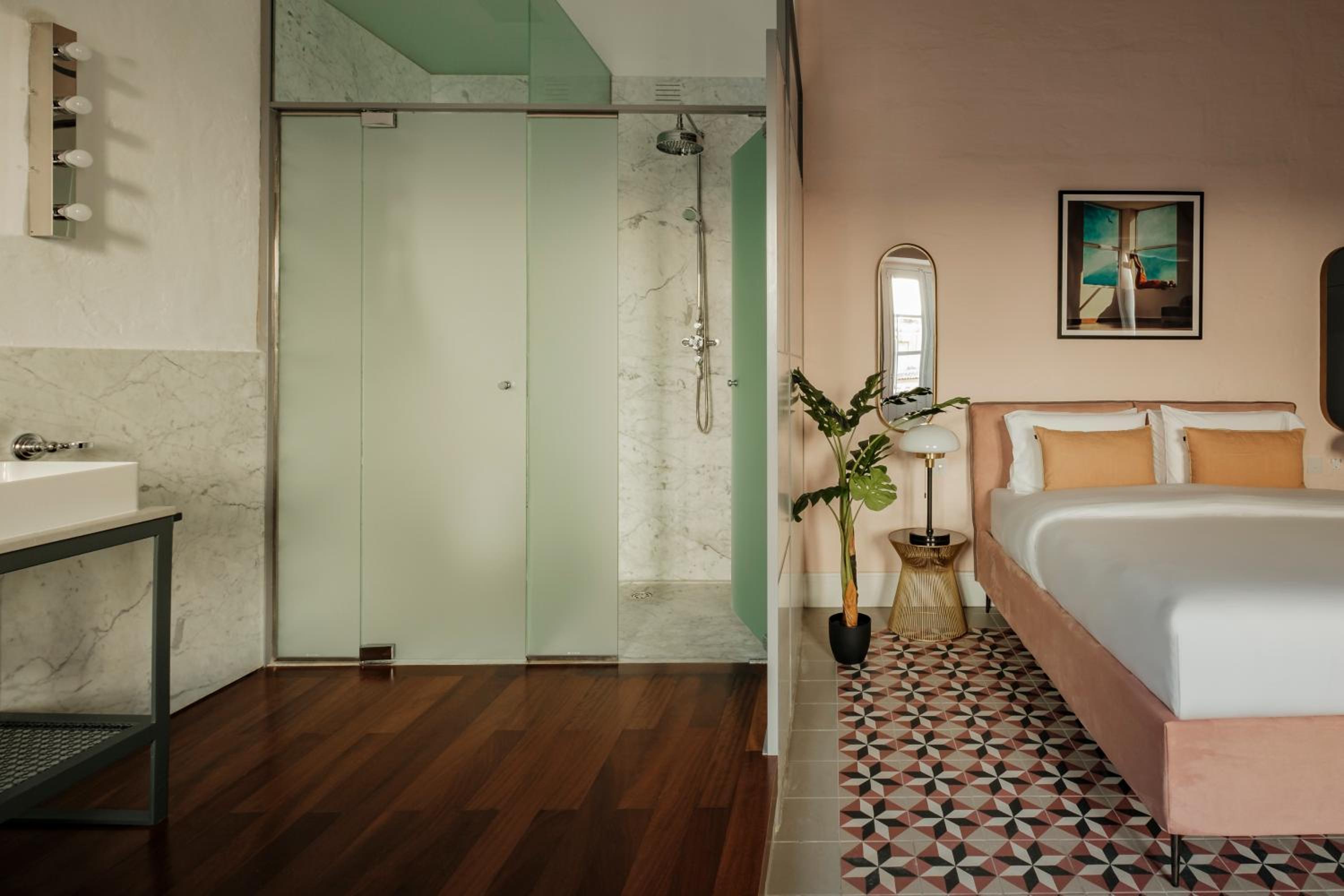 hotel room