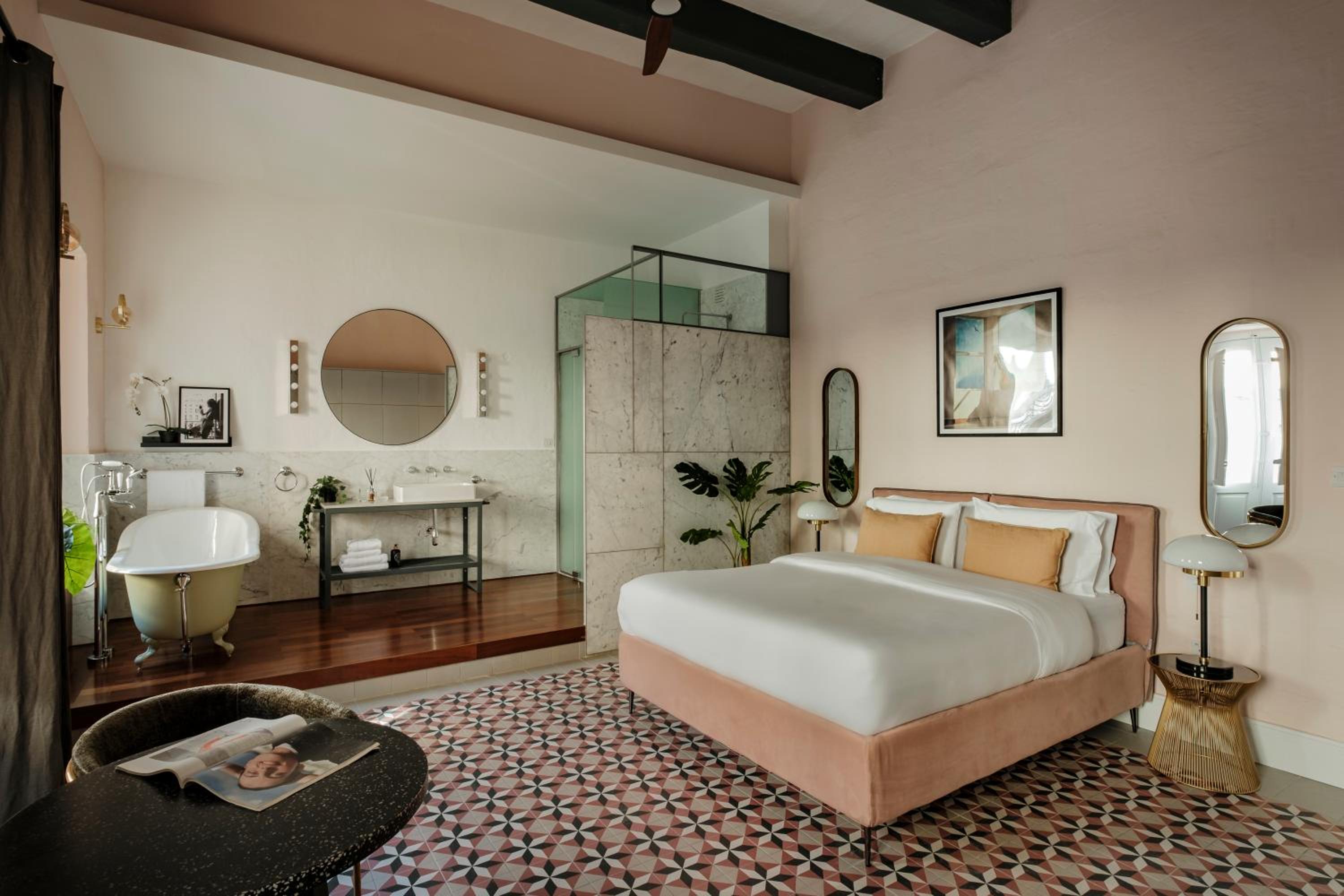 hotel room
