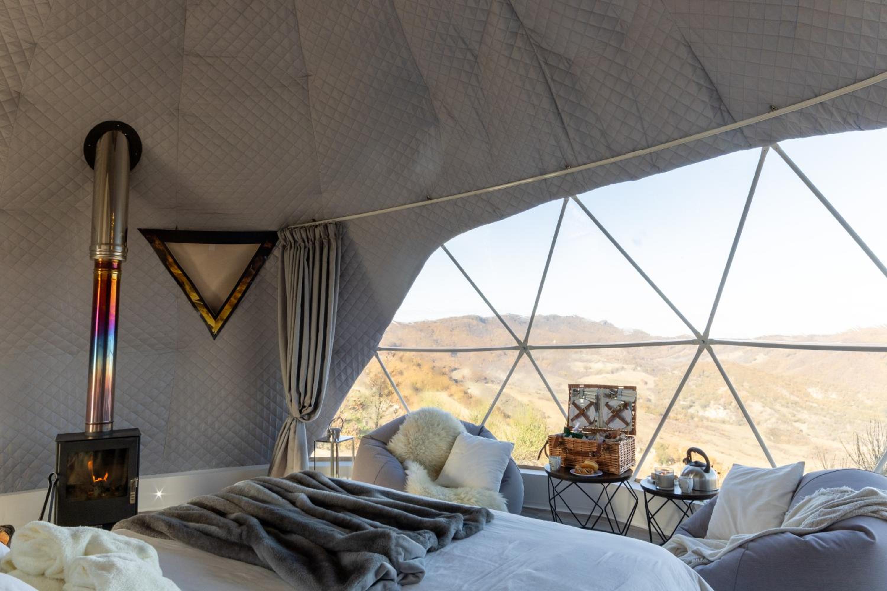 Aura - Glamping Experience