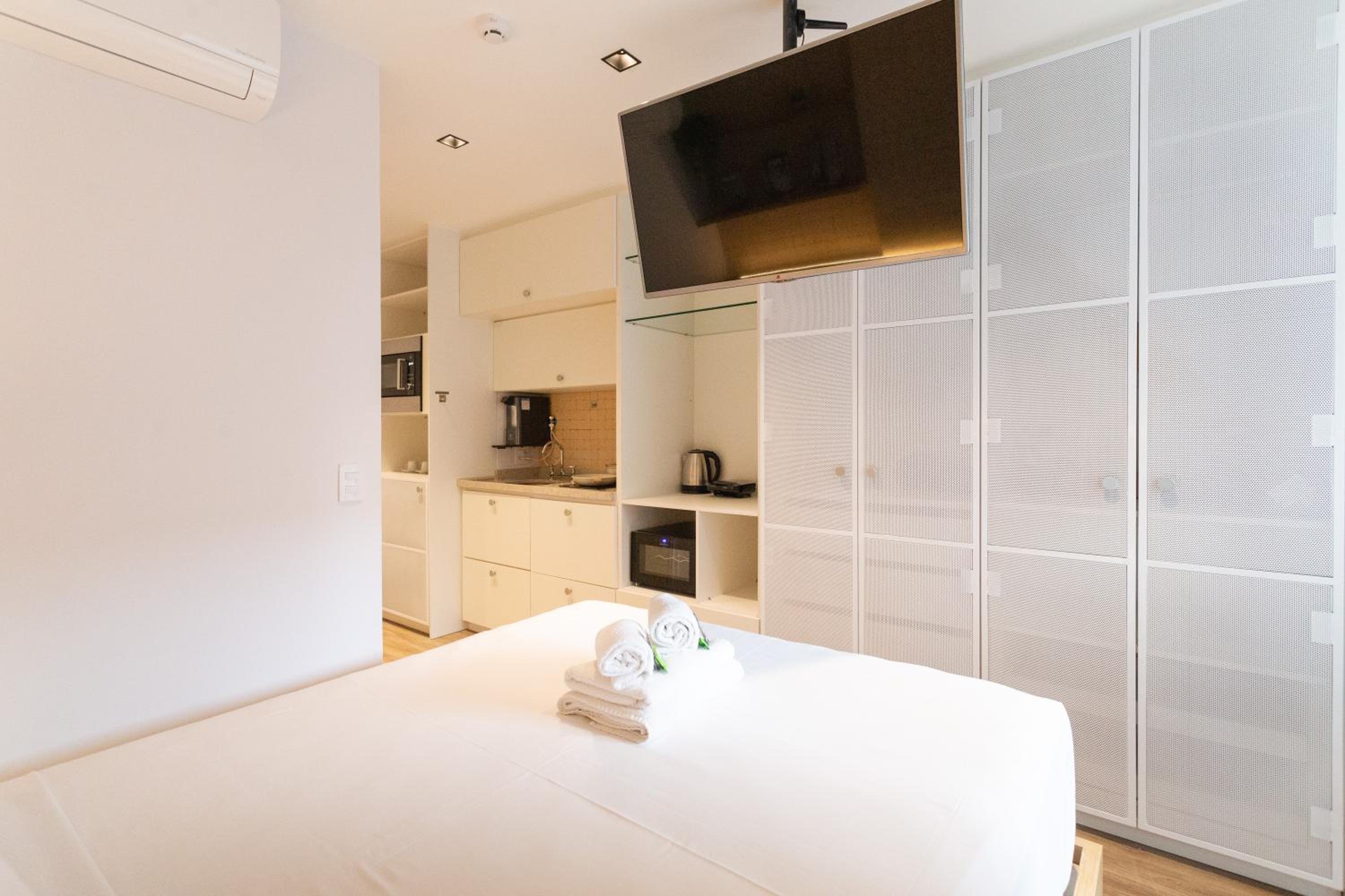Haus Mitre Pinheiros - Studios per season