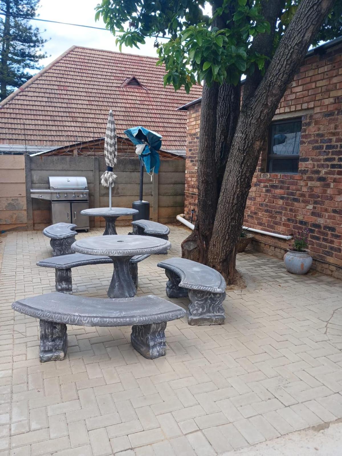 Coty and Reuben's guesthouse