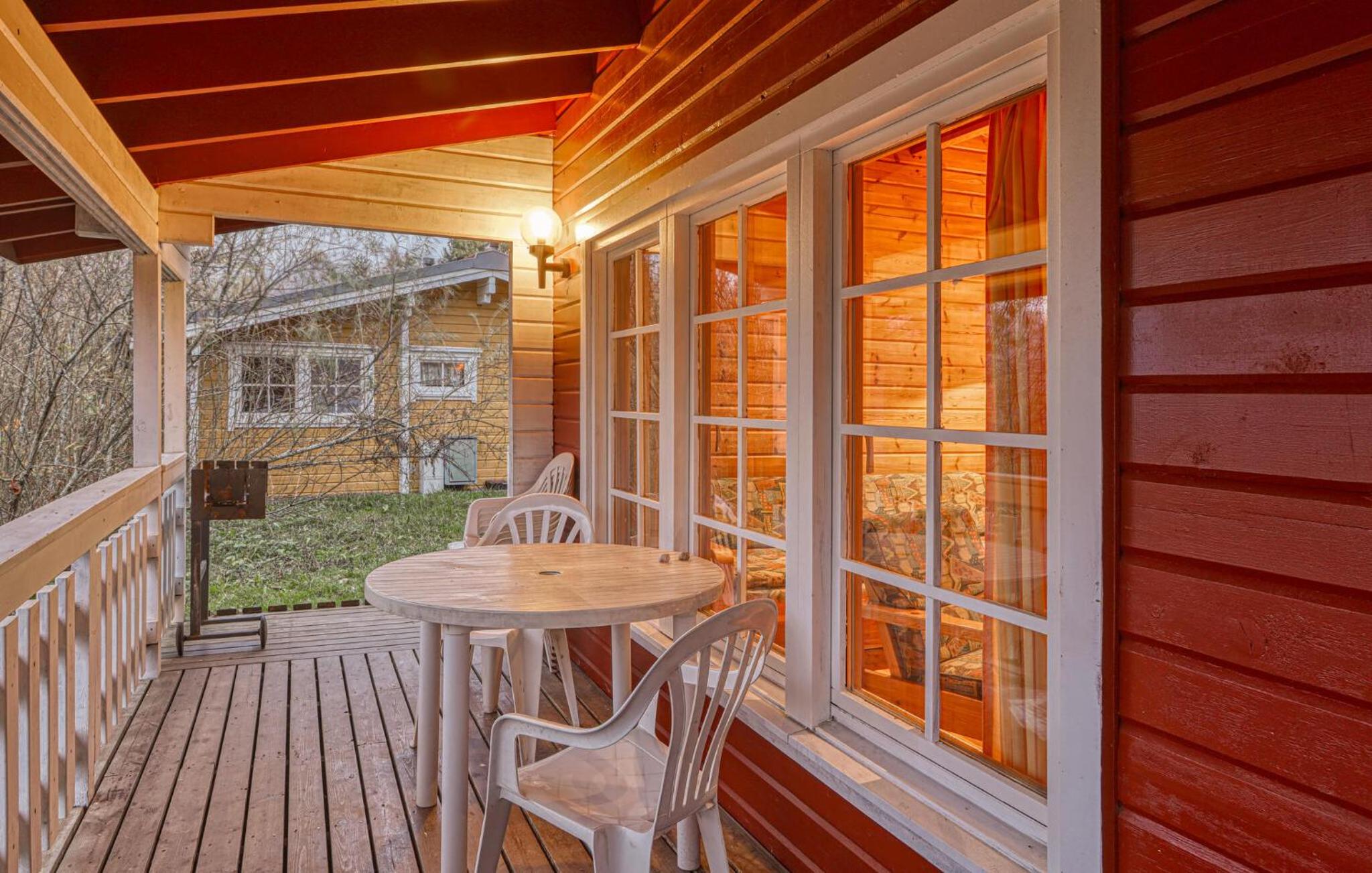 2 Bedroom Stunning Home In Masserberg