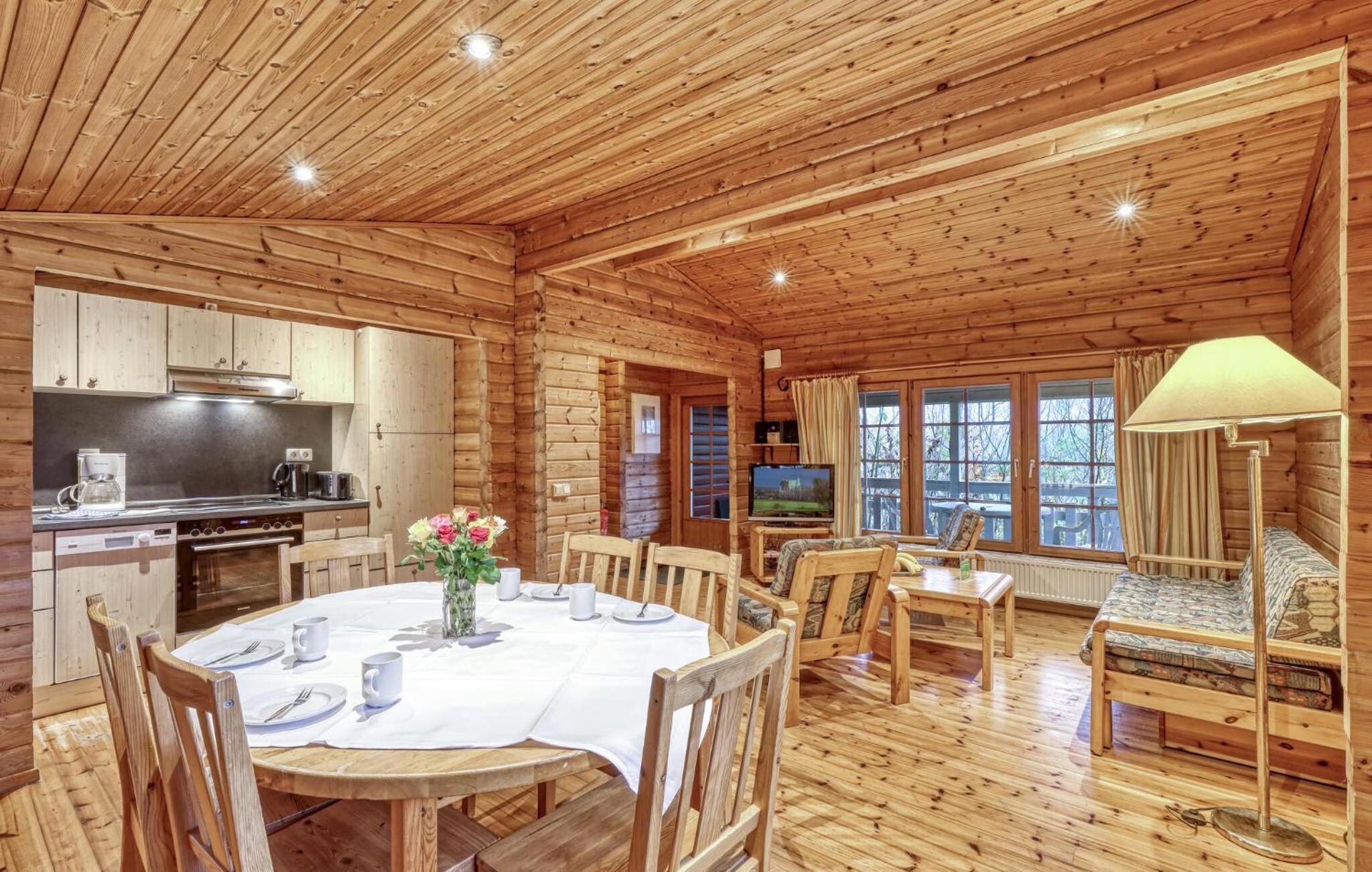 2 Bedroom Stunning Home In Masserberg