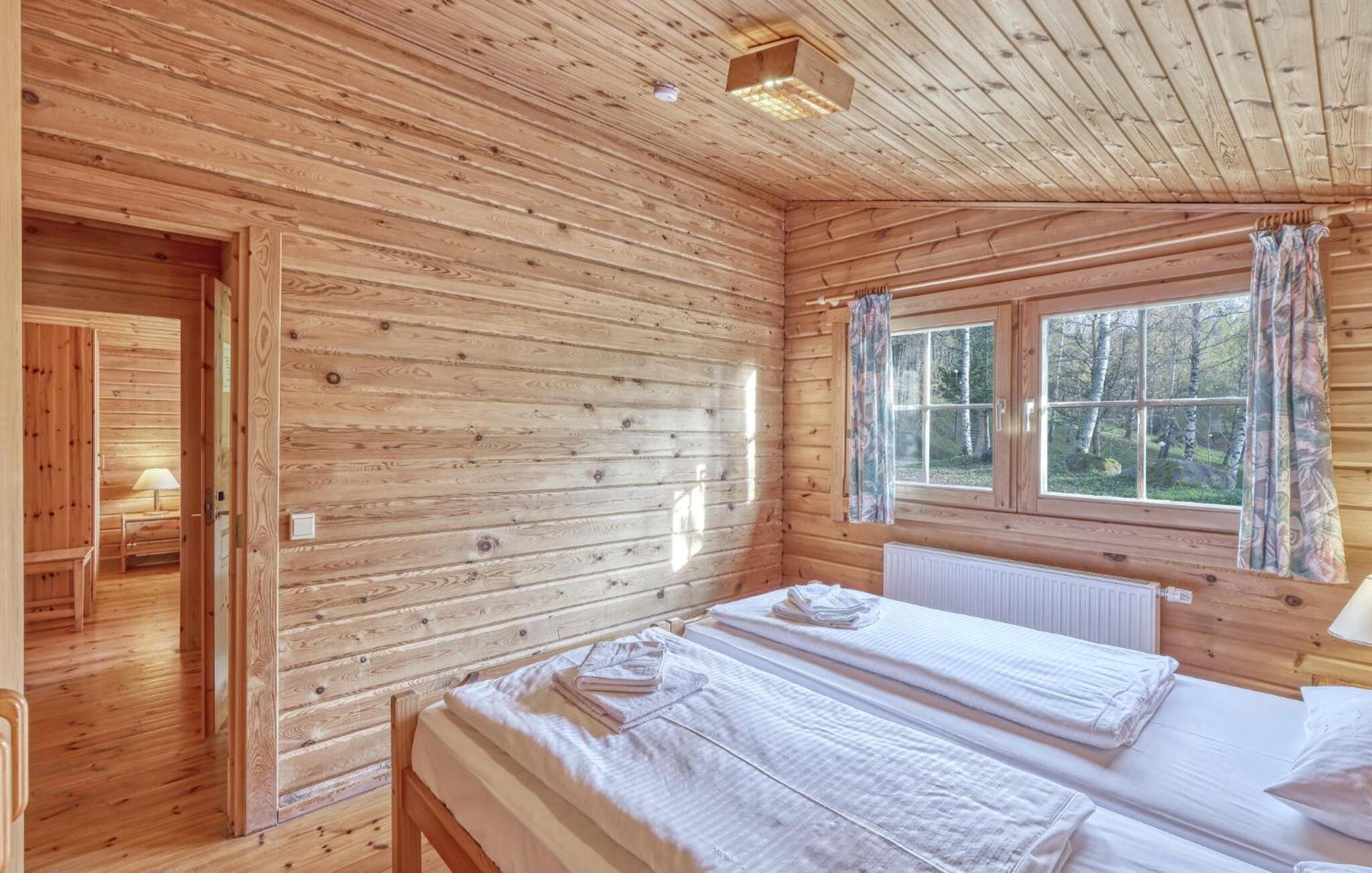 2 Bedroom Stunning Home In Masserberg