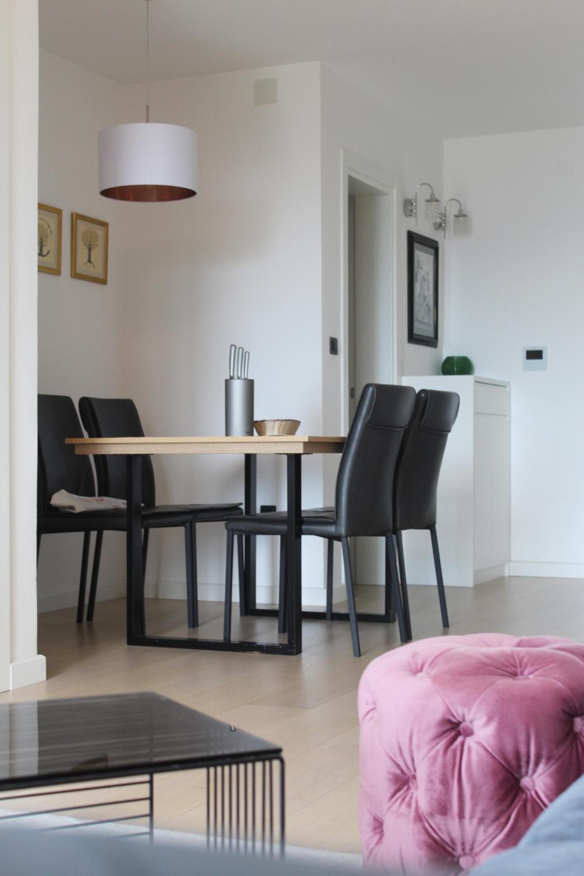 Manor Apartment