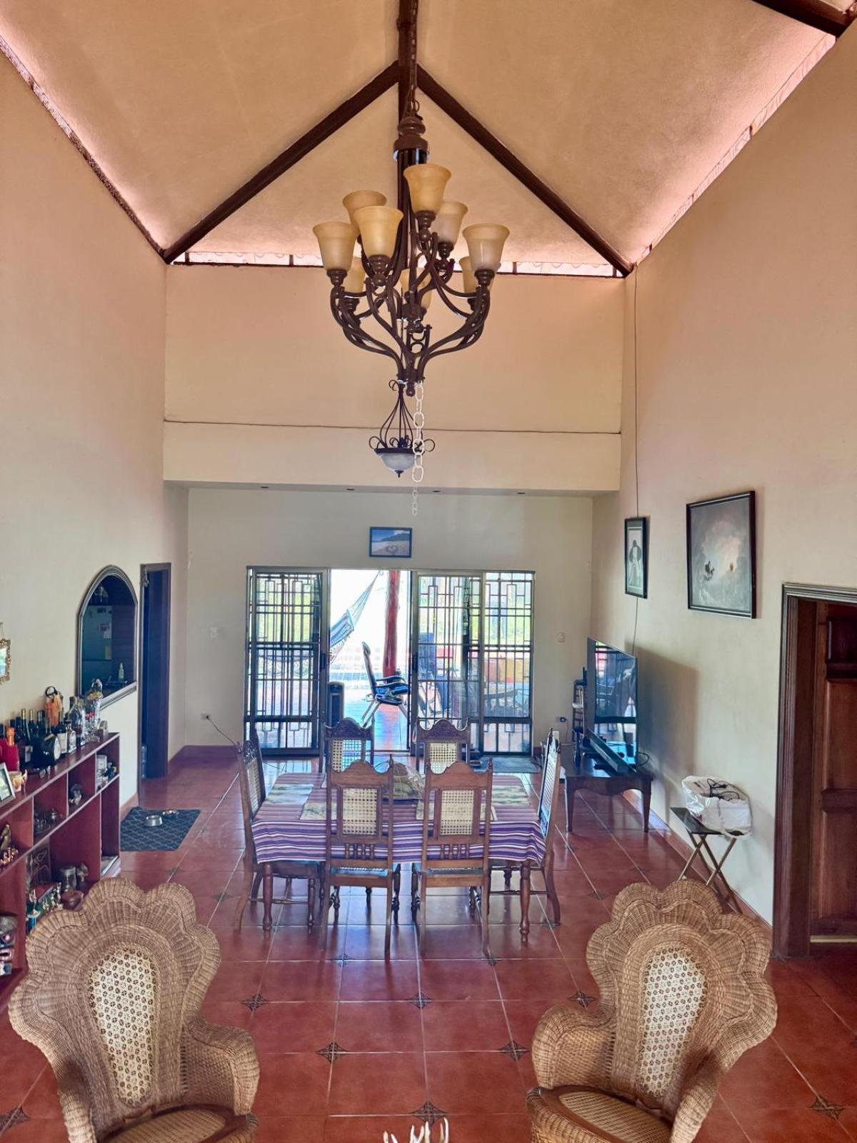 Casa Bella