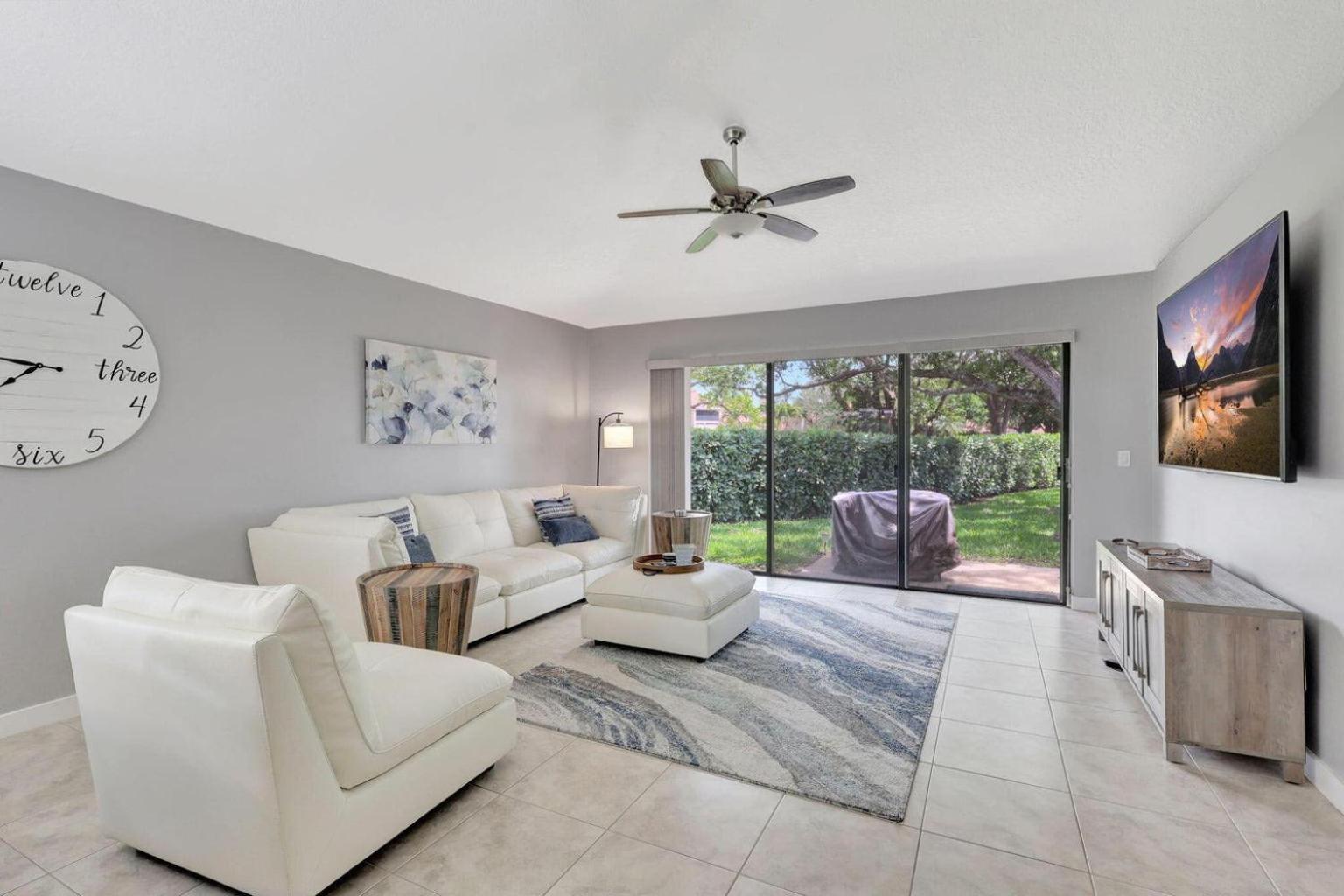 Private Cottage in West Palm Beach Florida - Property Image 10