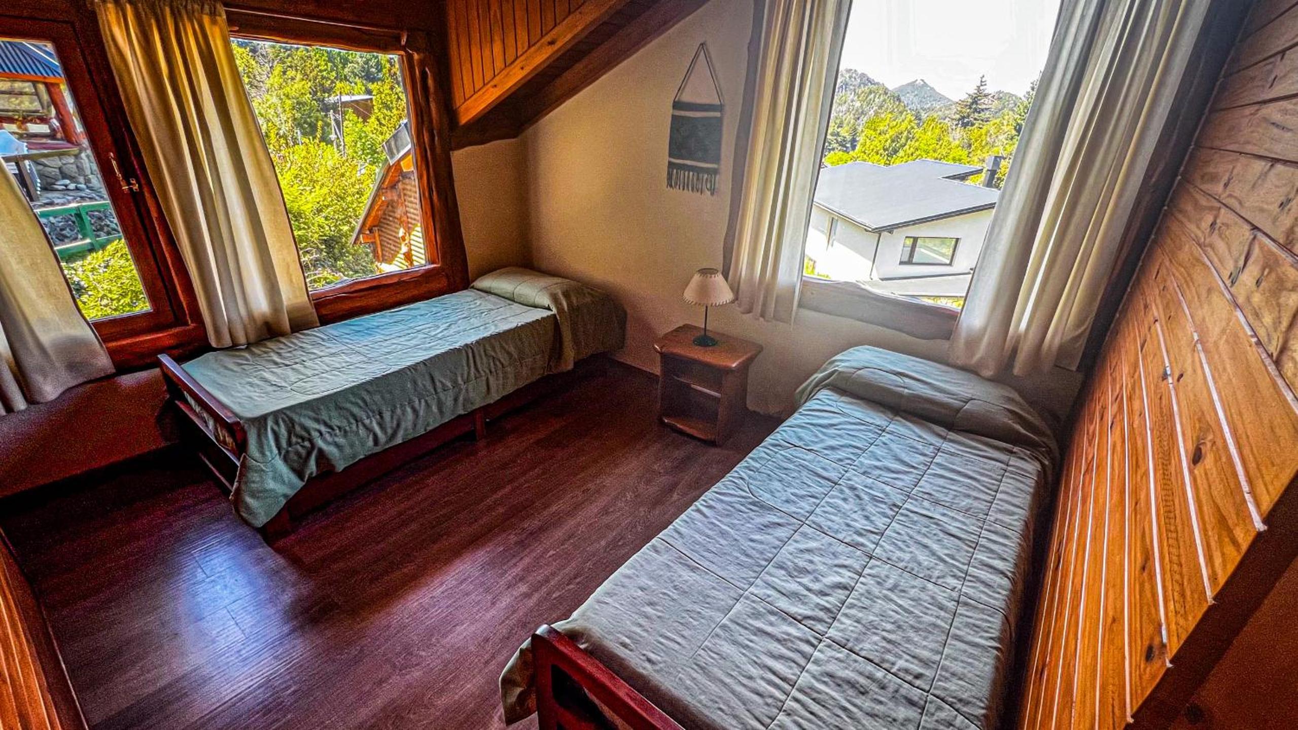 Cabana para 5 personas cerca de los lagos y Puerto Panuelos