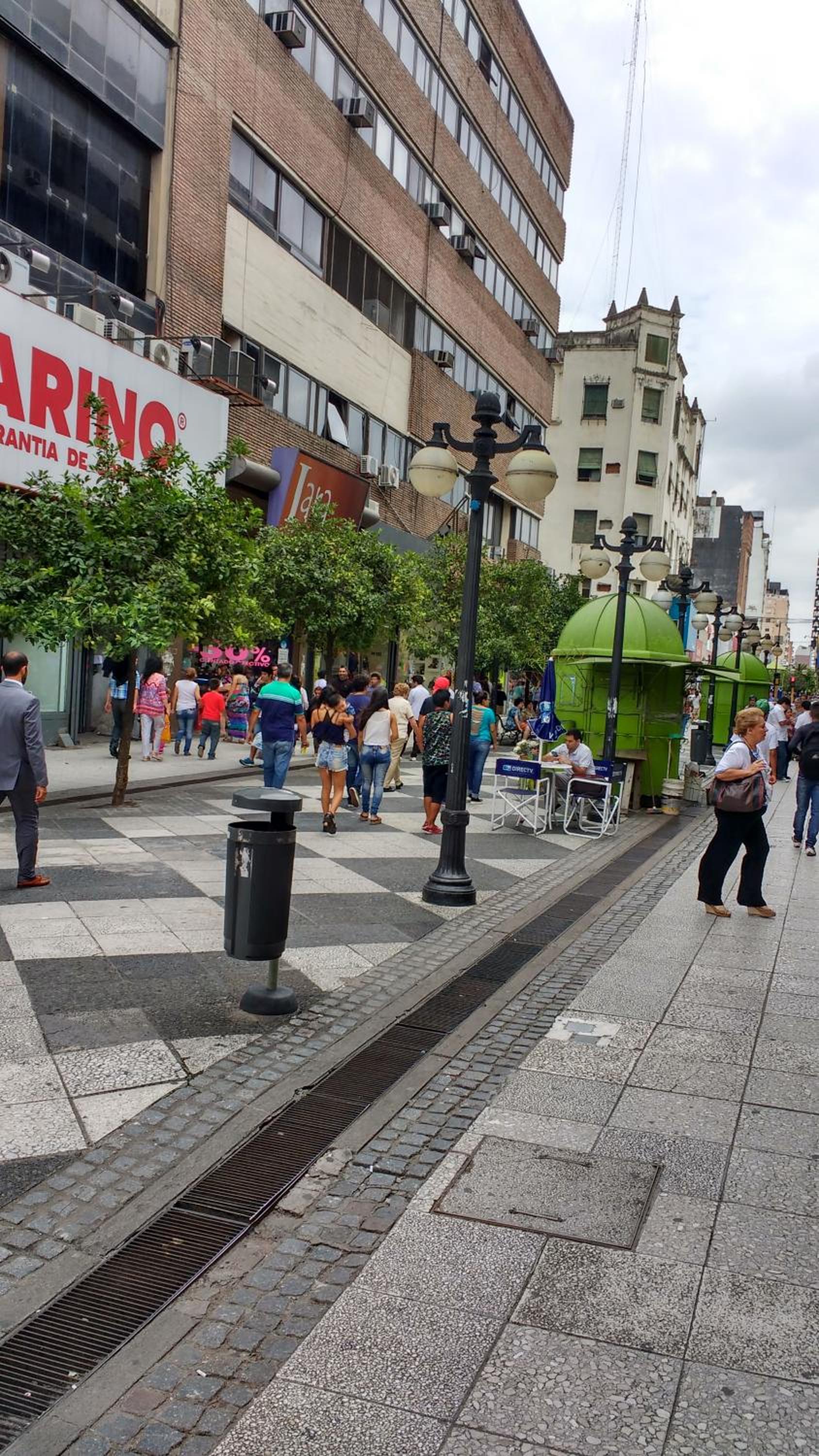 Peatonal Muñecas