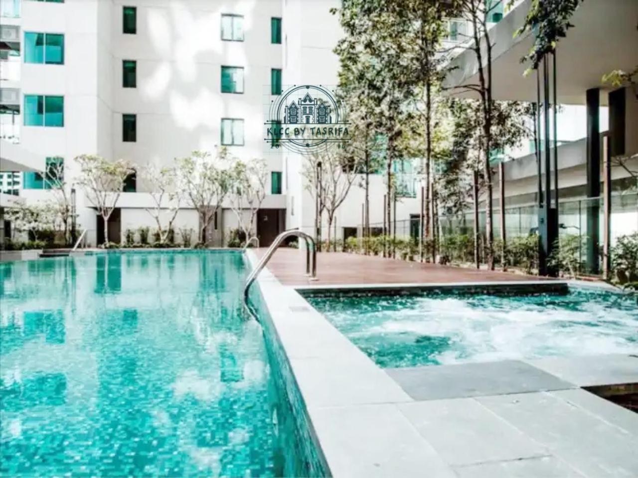 Kuala Lumpur Luxury Suites By Tasu Homes