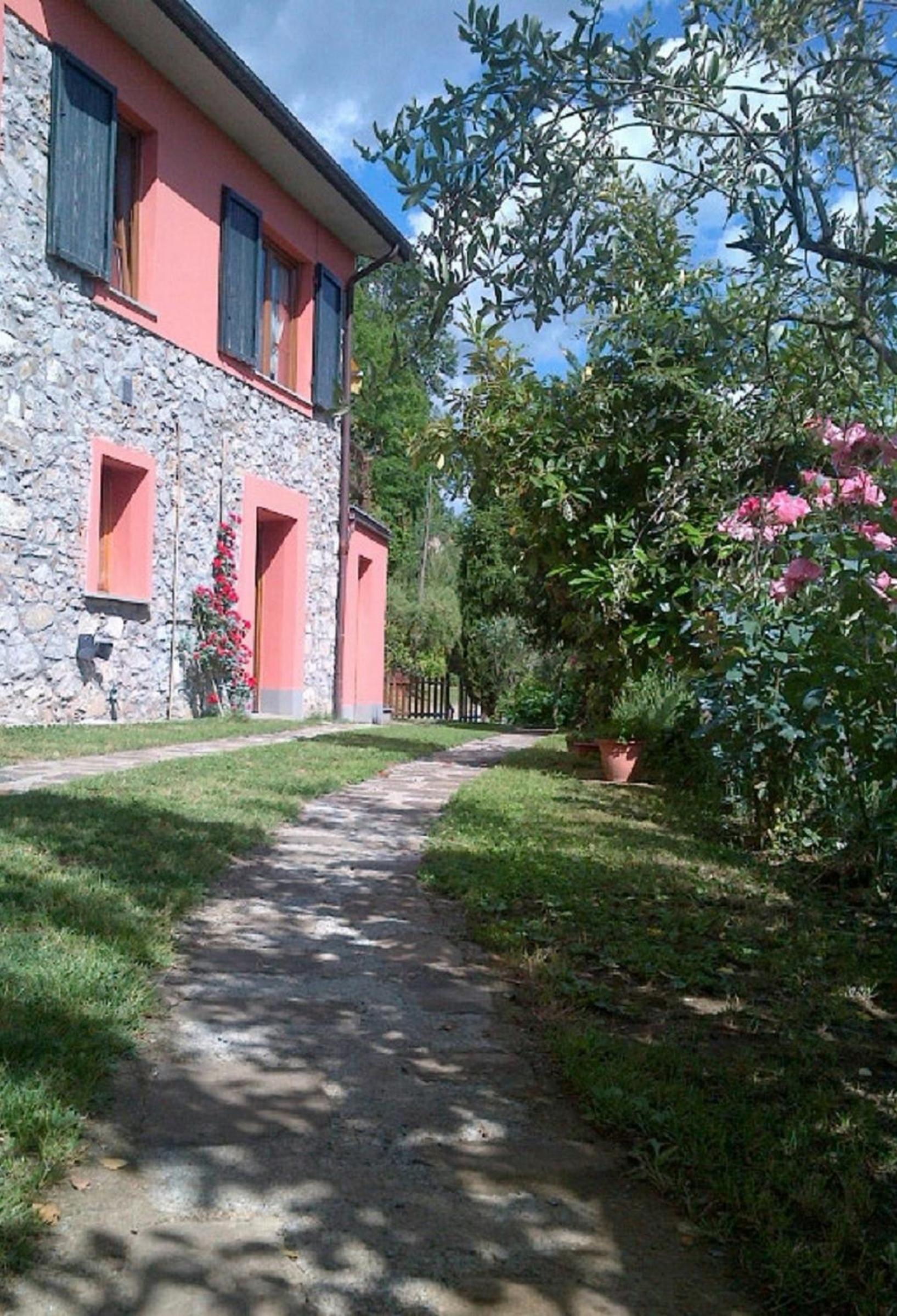 Photo 32