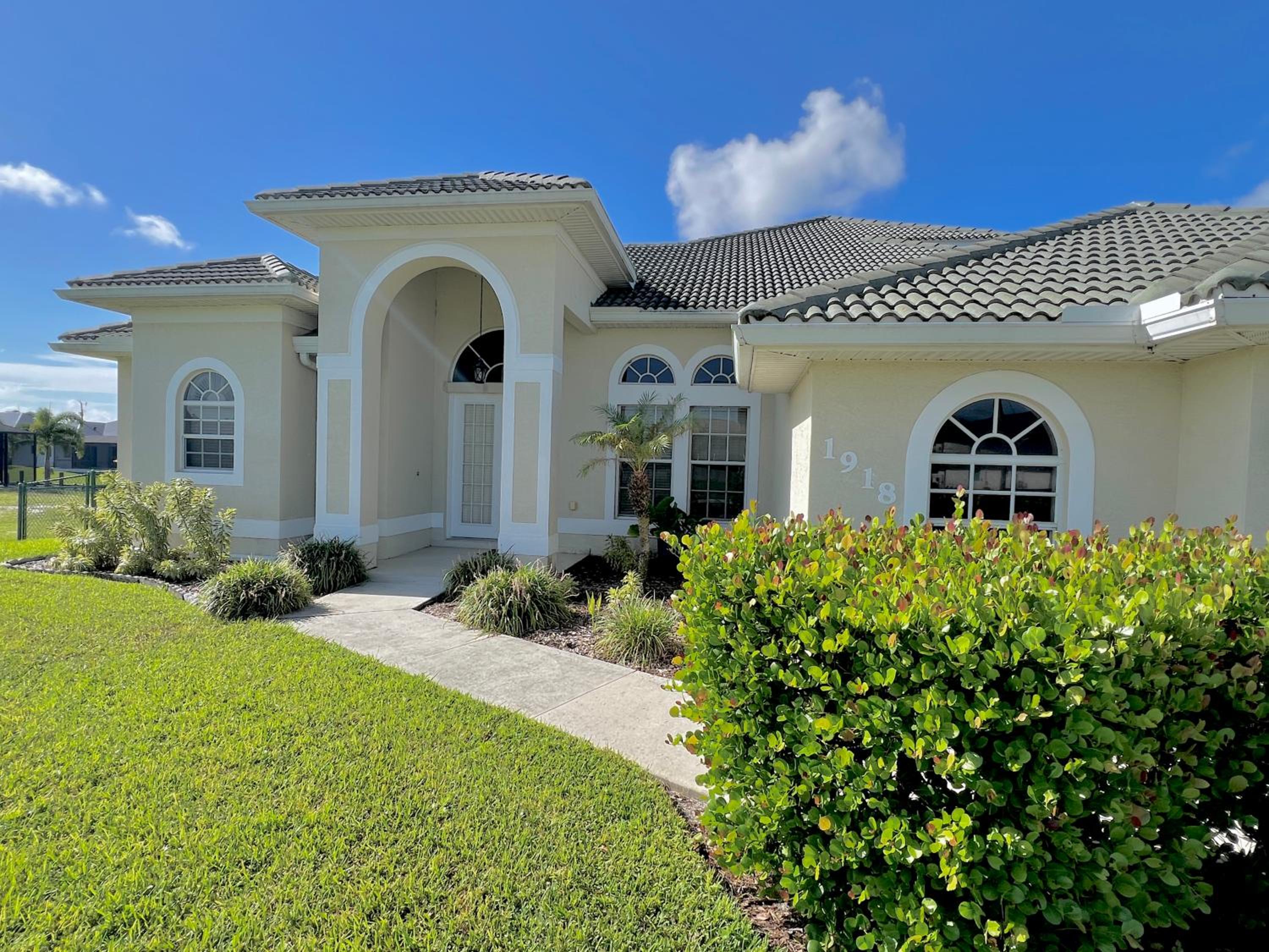 Top Florida Properties Vacation Villas