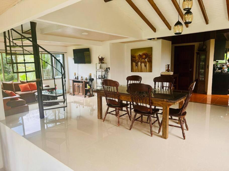 Villa Alexis La Fortuna