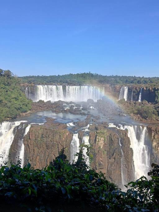 IguaFallsRefugeCataratasBR-Py-AR