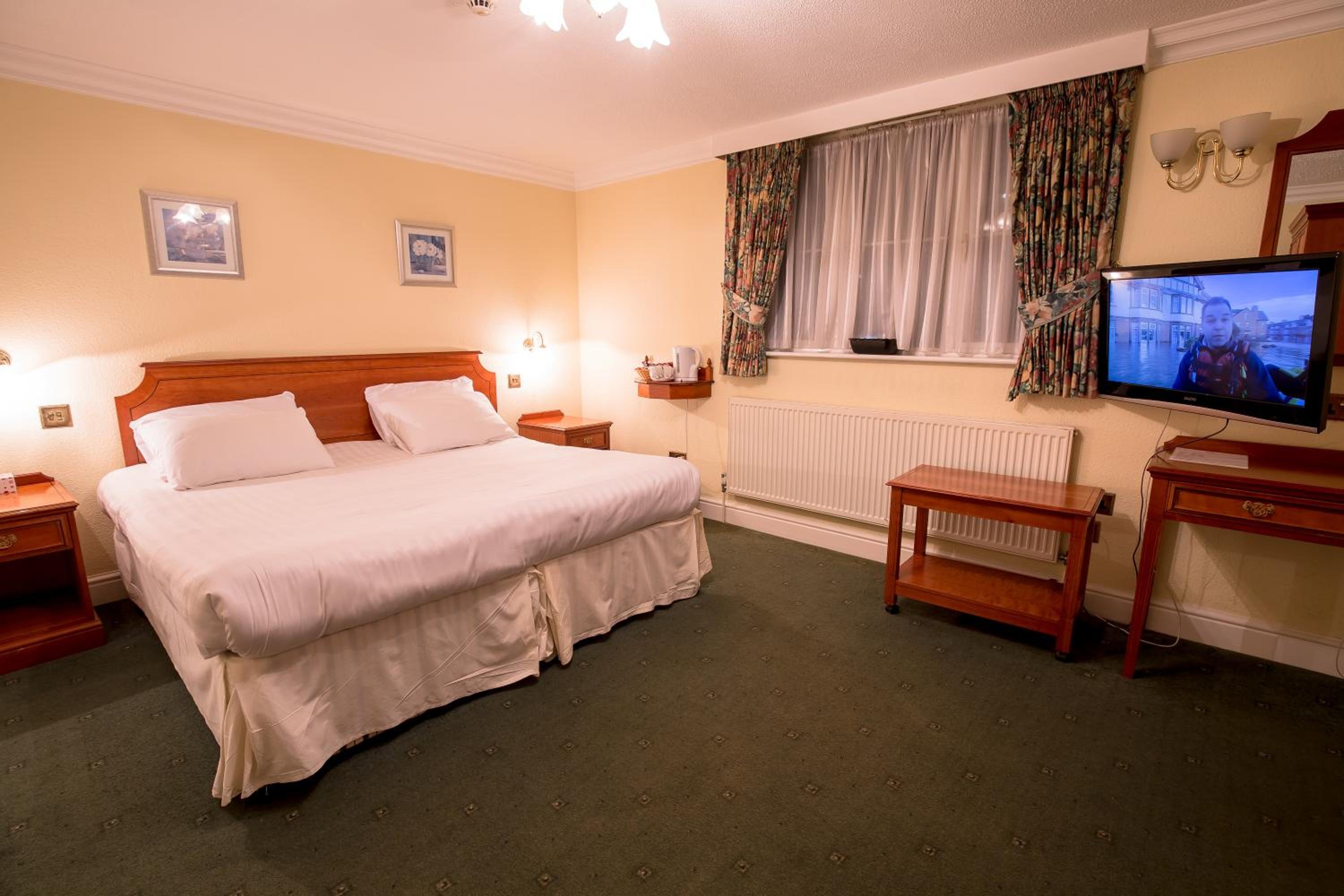 Harefield Manor Hotel, photo 61