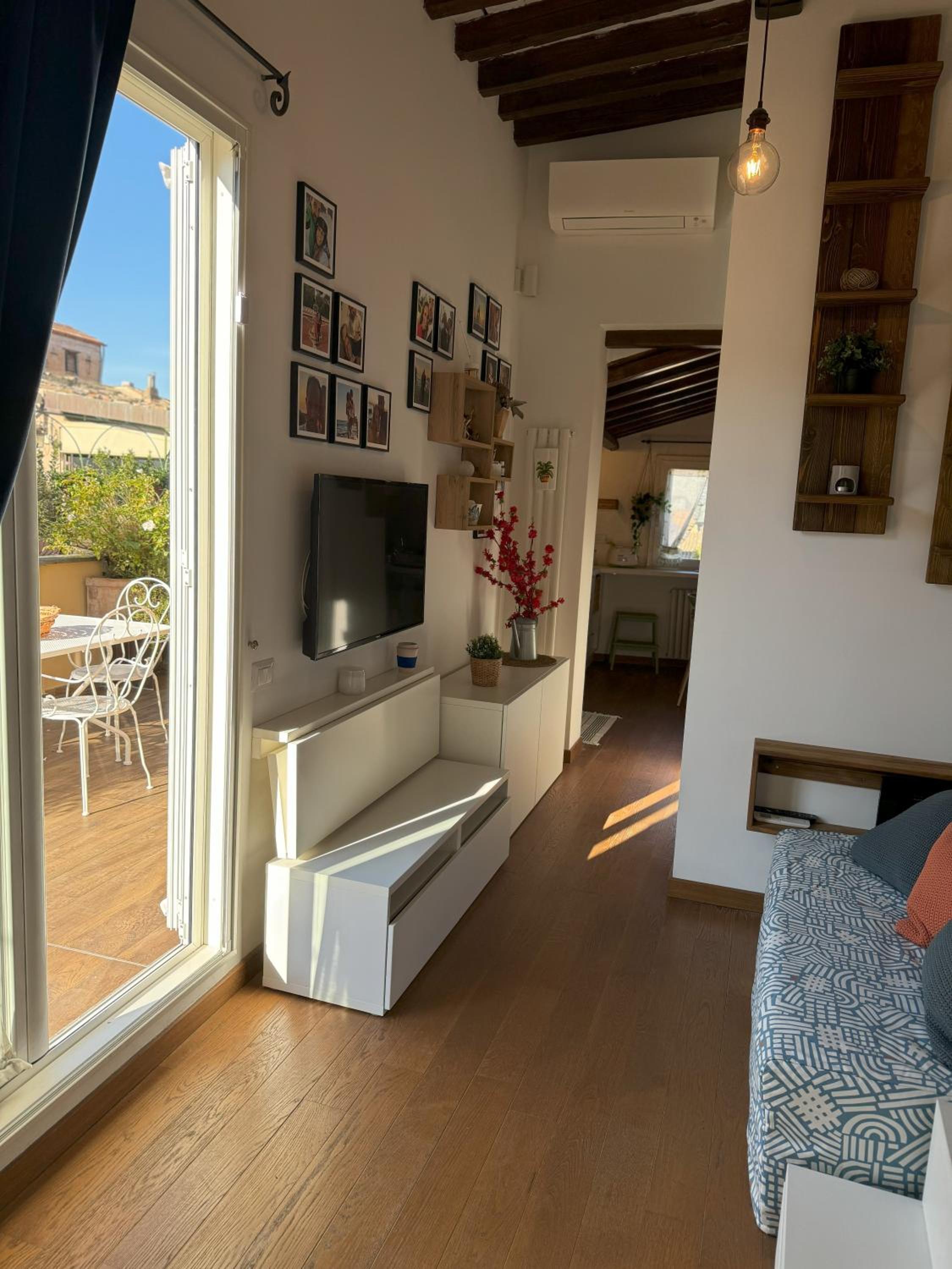 Pantheon Gabbianina Home