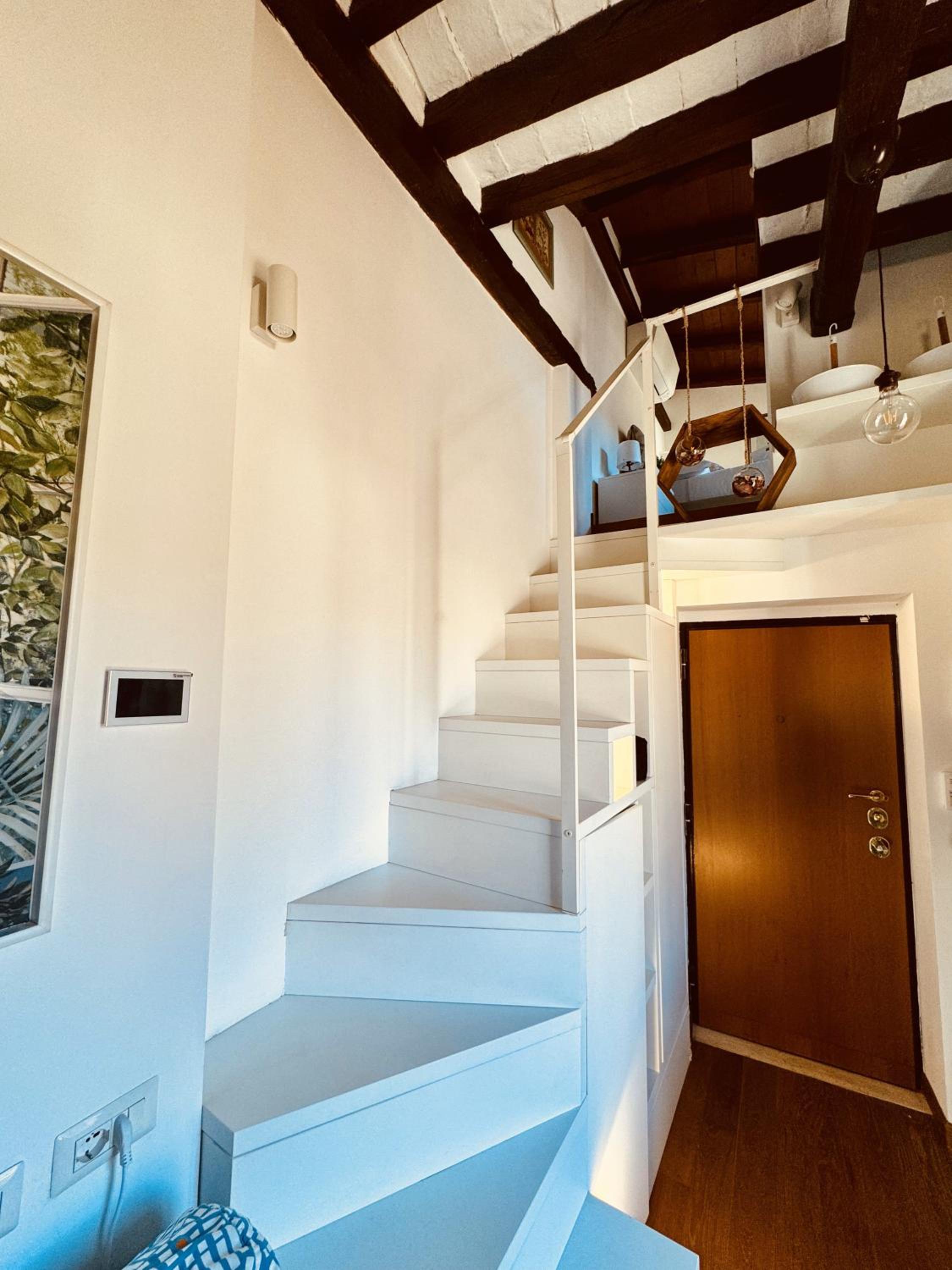 Pantheon Gabbianina Home