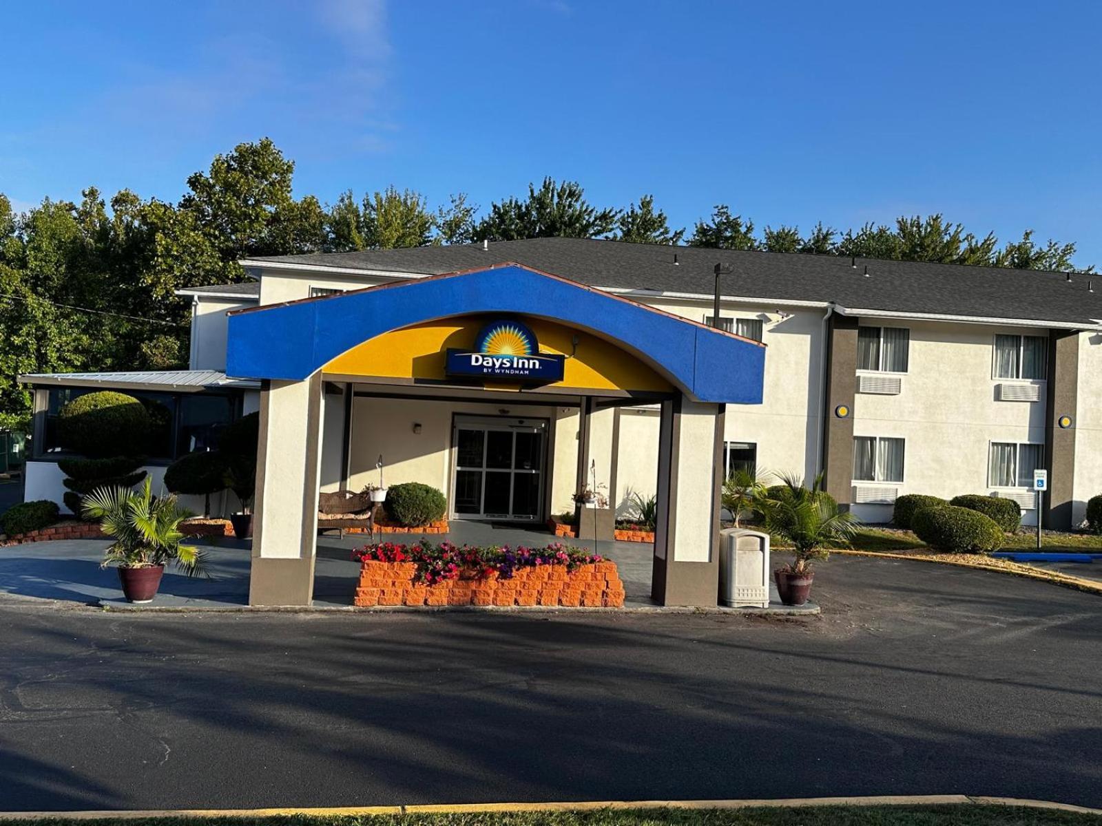 Days Inn by Wyndham Runnemede Philadelphia Area view 2